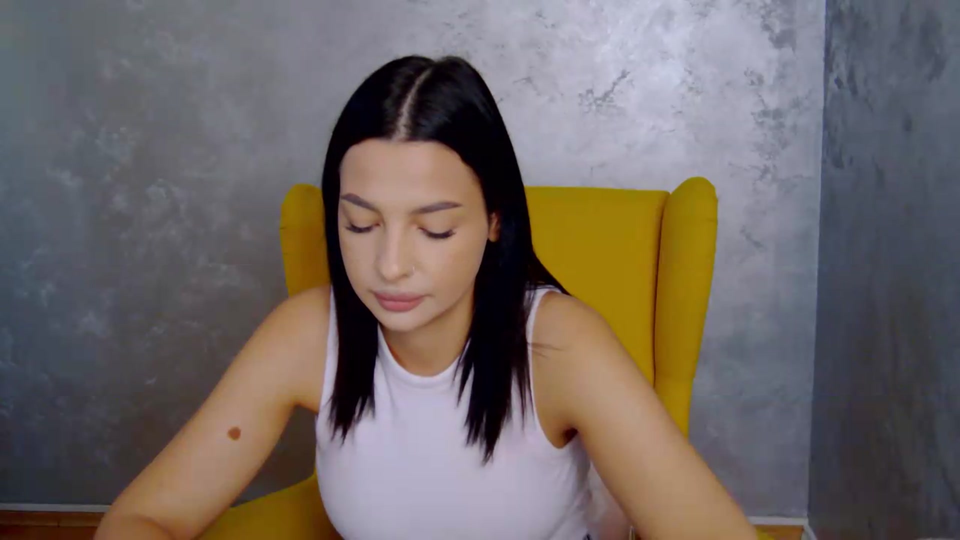 Gallery image thumbnail from meliiis_'s myfreecams stream on, 09/10/2026, 07:54 image 20 of 20