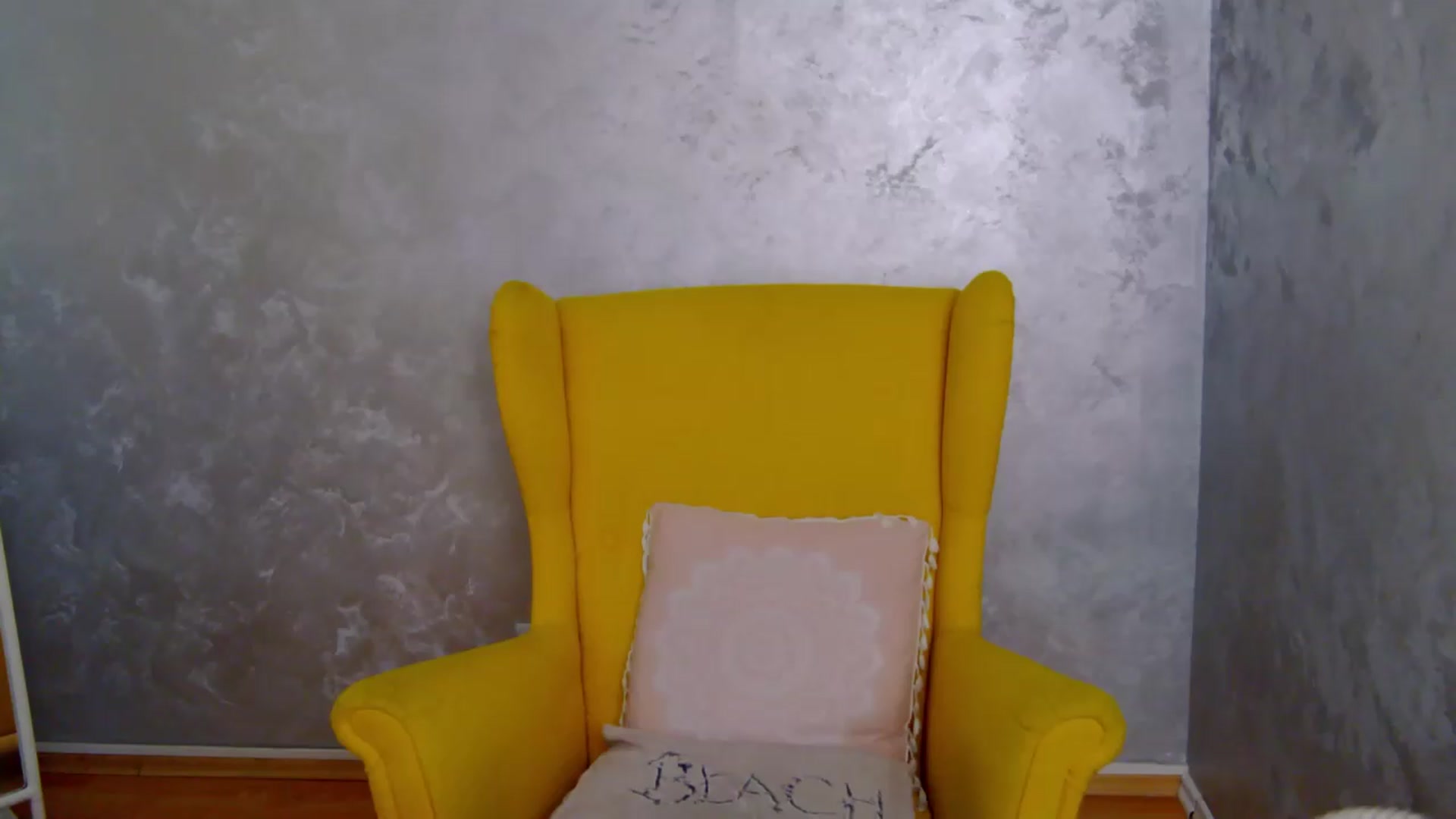 Gallery image thumbnail from meliiis_'s myfreecams stream on, 09/10/2026, 07:54 image 4 of 20