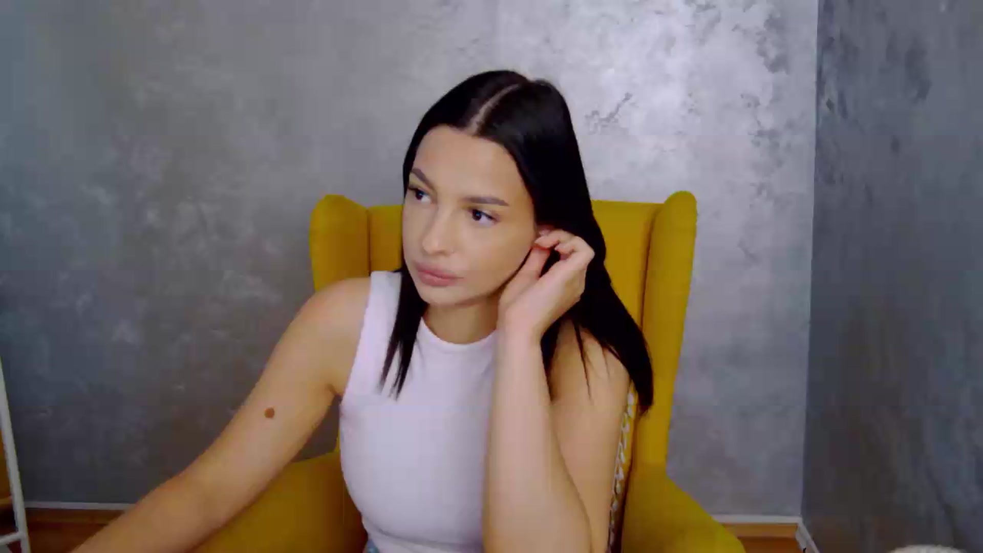 Gallery image thumbnail from meliiis_'s myfreecams stream on, 09/10/2026, 07:54 image 1 of 20