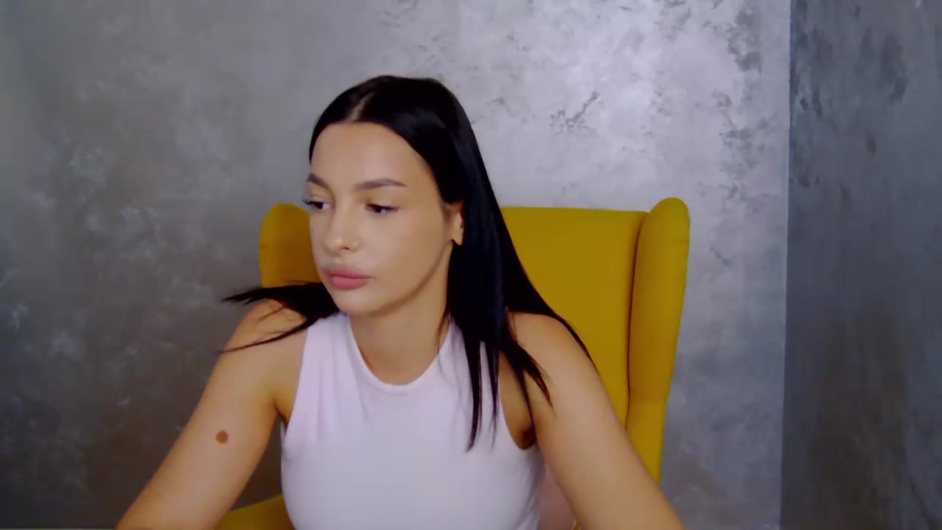 Gallery image thumbnail from meliiis_'s myfreecams stream on, 09/10/2026, 13:18 image 3 of 20