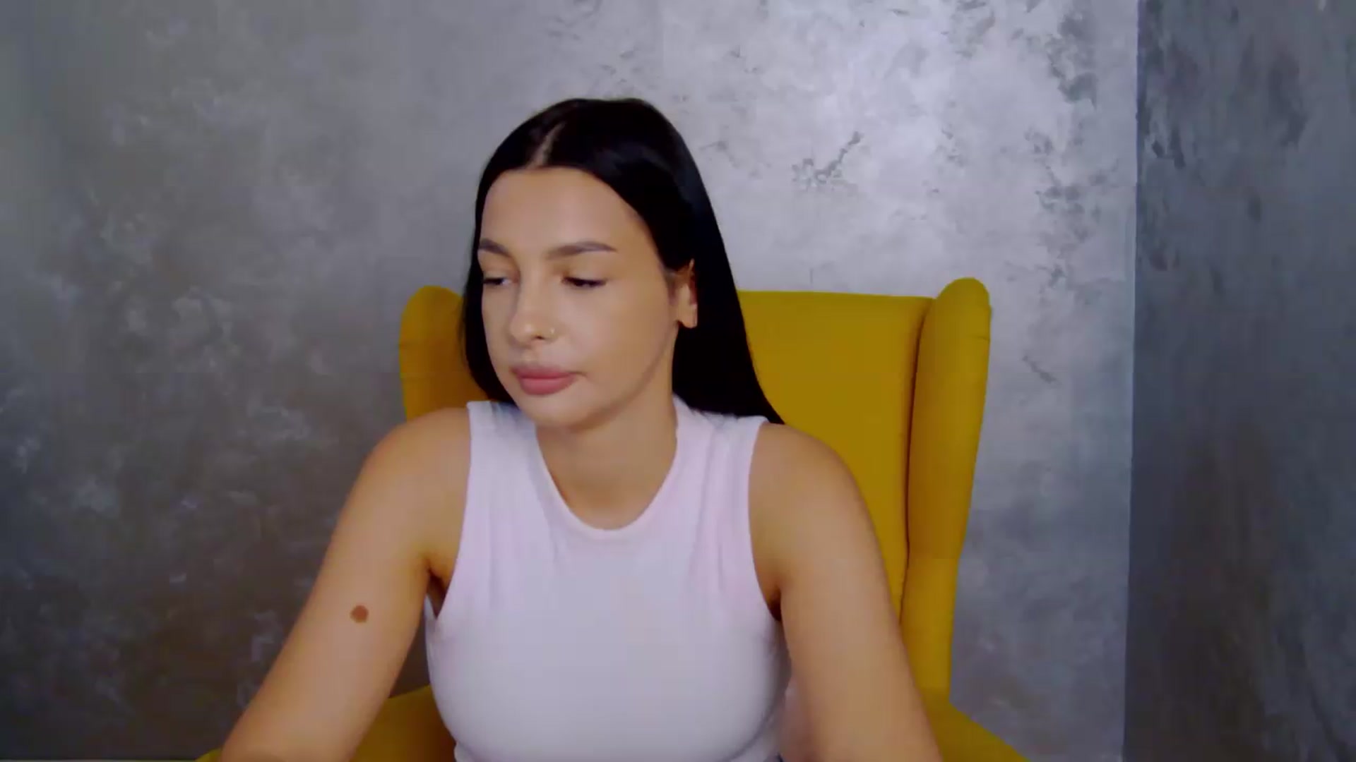 Gallery image thumbnail from meliiis_'s myfreecams stream on, 09/10/2026, 13:18 image 2 of 20