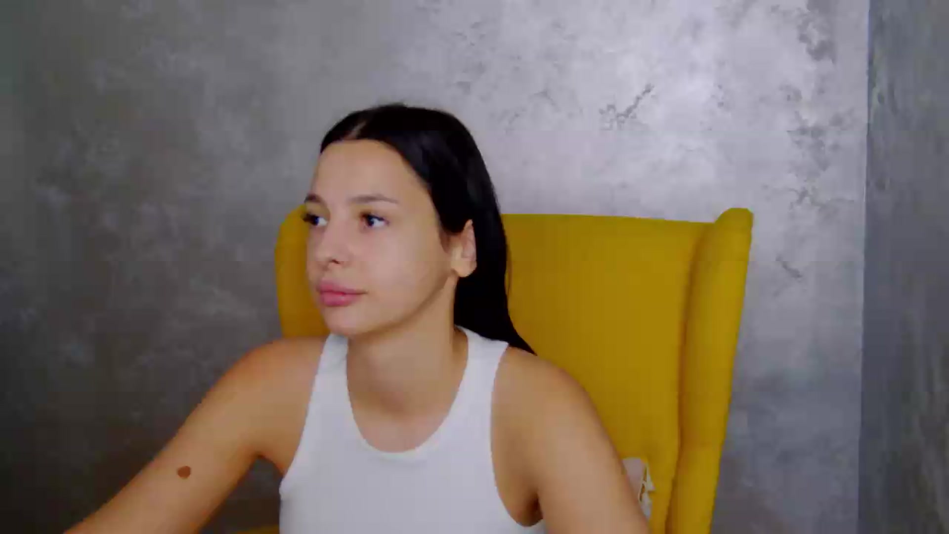 Gallery image thumbnail from meliiis_'s myfreecams stream on, 09/11/2026, 12:53 image 2 of 20