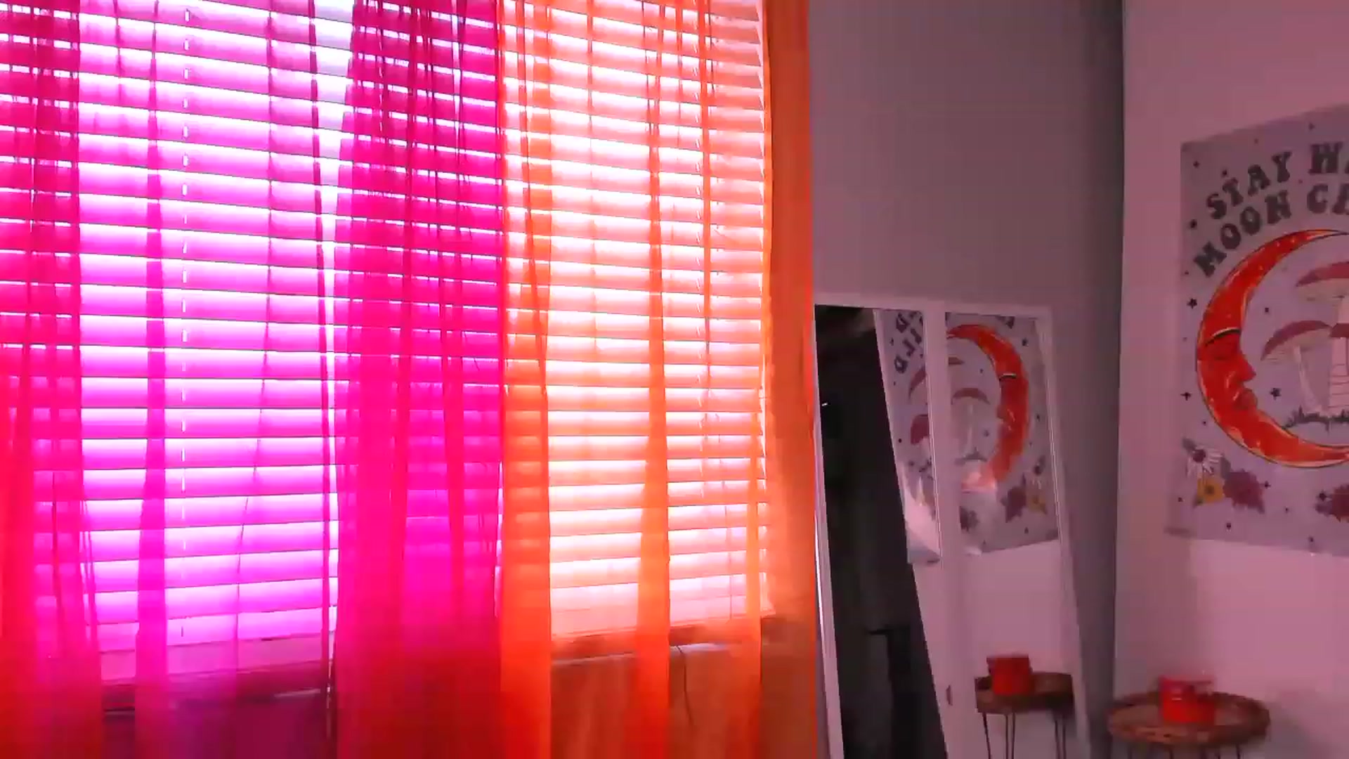 Gallery image thumbnail from melrosestrip's myfreecams stream on, 11/27/2022, 19:33 image 8 of 20