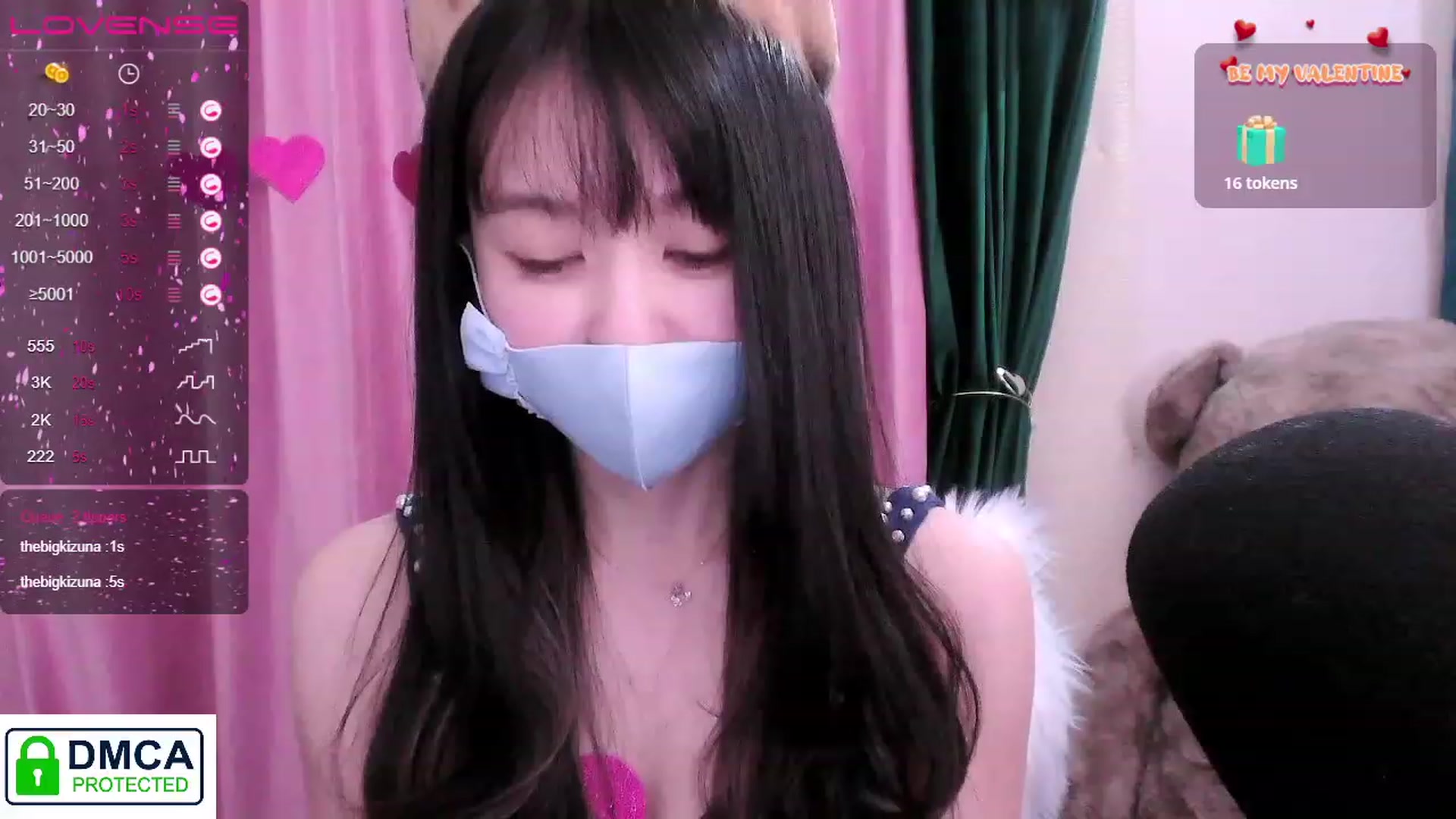 Gallery image thumbnail from meow__strange's myfreecams stream on, 03/22/2023, 05:01 image 10 of 20