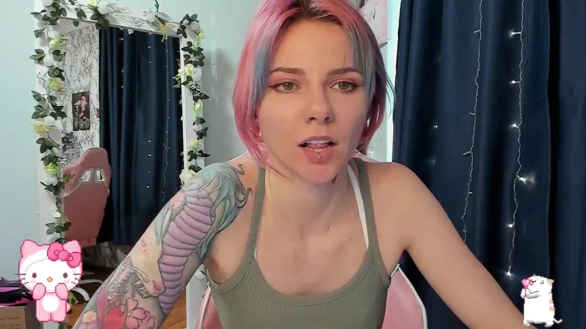 Gallery image thumbnail from meow_espe0n's myfreecams stream on, 05/01/2025, 13:53 image 12 of 20