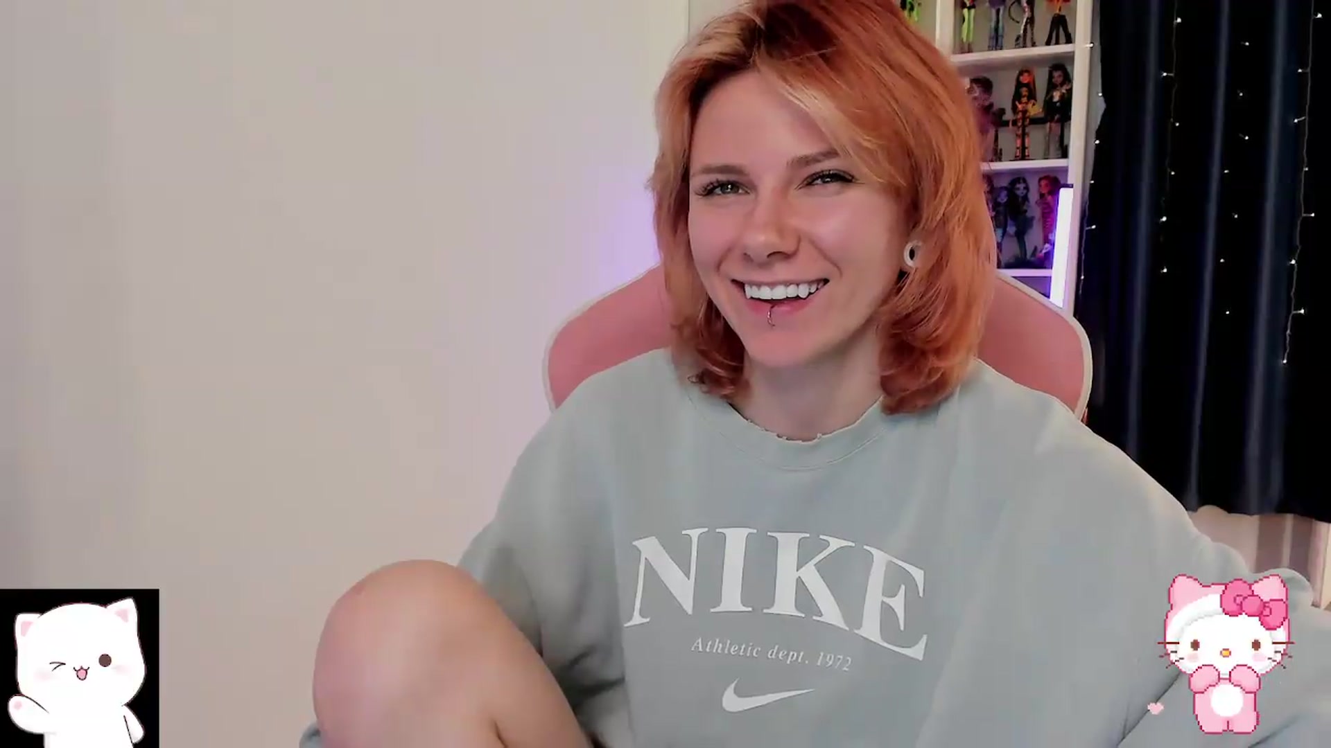 Gallery image thumbnail from meow_espe0n's myfreecams stream on, 07/21/2026, 17:22 image 2 of 20