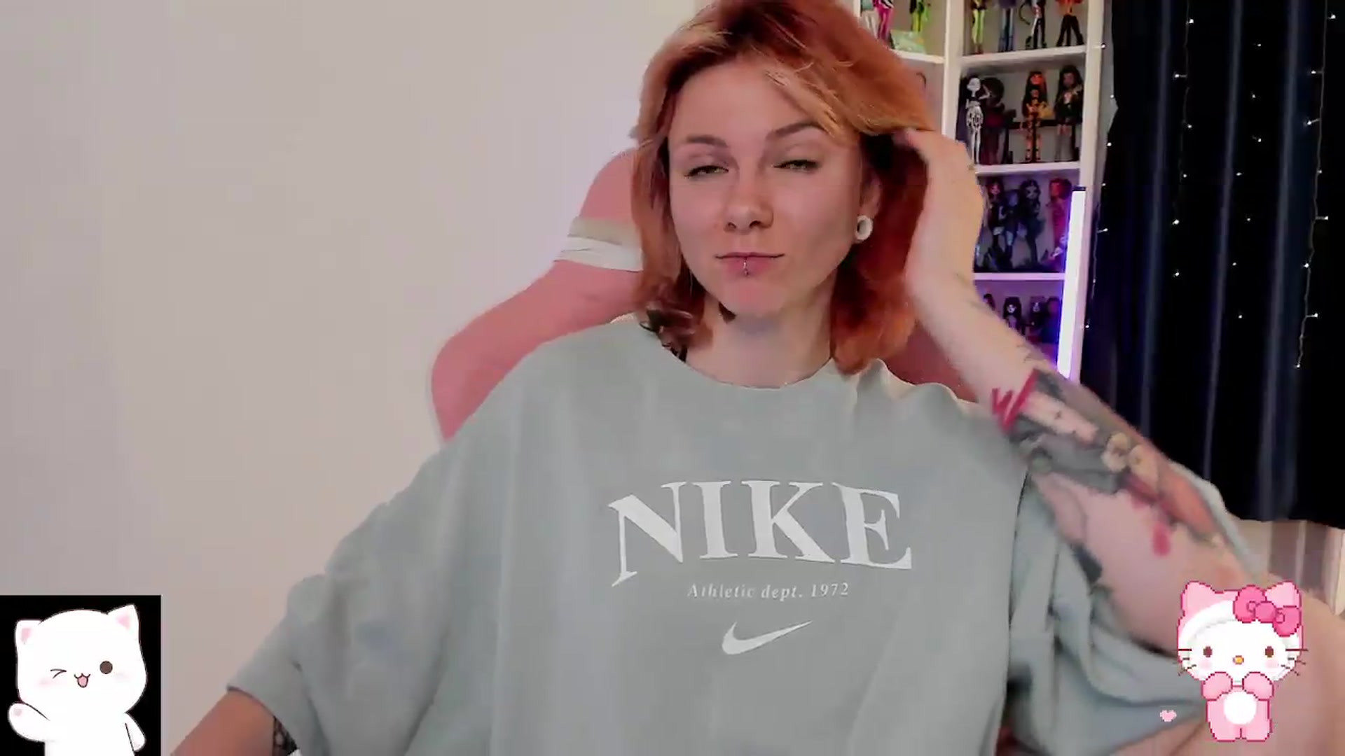 Gallery image thumbnail from meow_espe0n's myfreecams stream on, 07/21/2026, 17:22 image 7 of 20