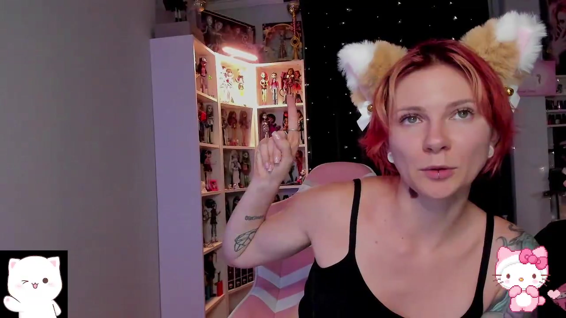 Gallery image thumbnail from meow_espe0n's myfreecams stream on, 08/19/2026, 19:07 image 19 of 20