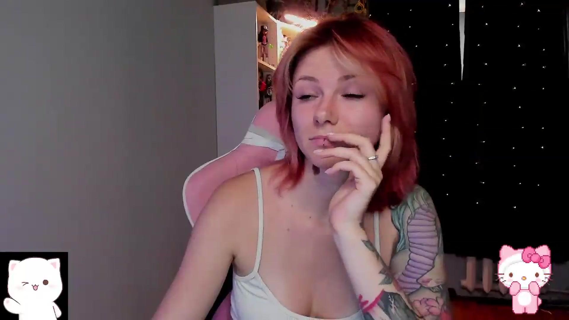 Gallery image thumbnail from meow_espe0n's myfreecams stream on, 08/27/2026, 16:27 image 6 of 20