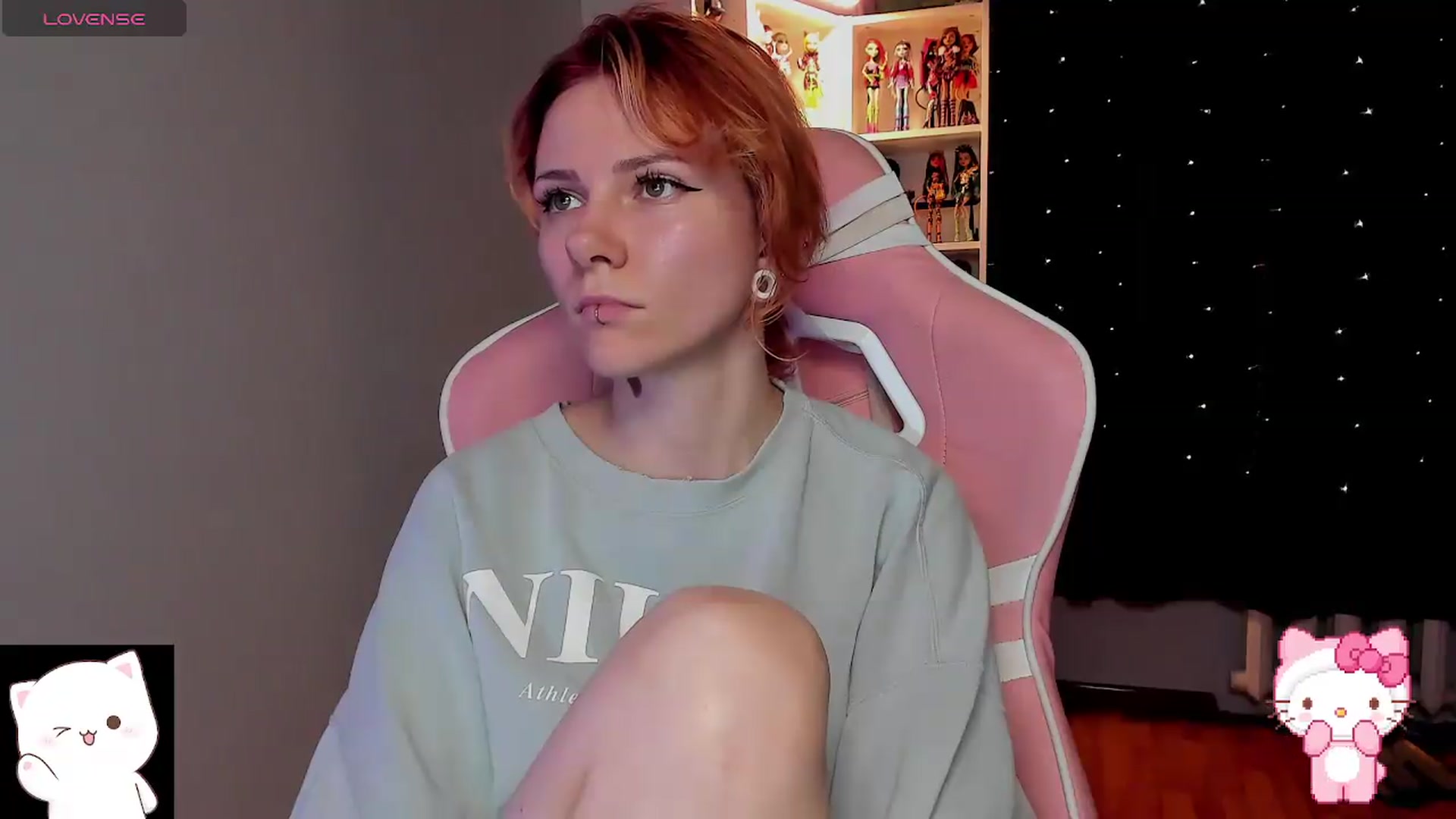 Gallery image thumbnail from meow_espe0n's myfreecams stream on, 09/16/2026, 19:26 image 12 of 20