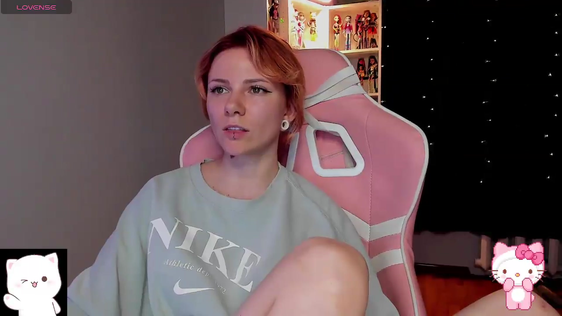 Gallery image thumbnail from meow_espe0n's myfreecams stream on, 09/16/2026, 19:26 image 18 of 20