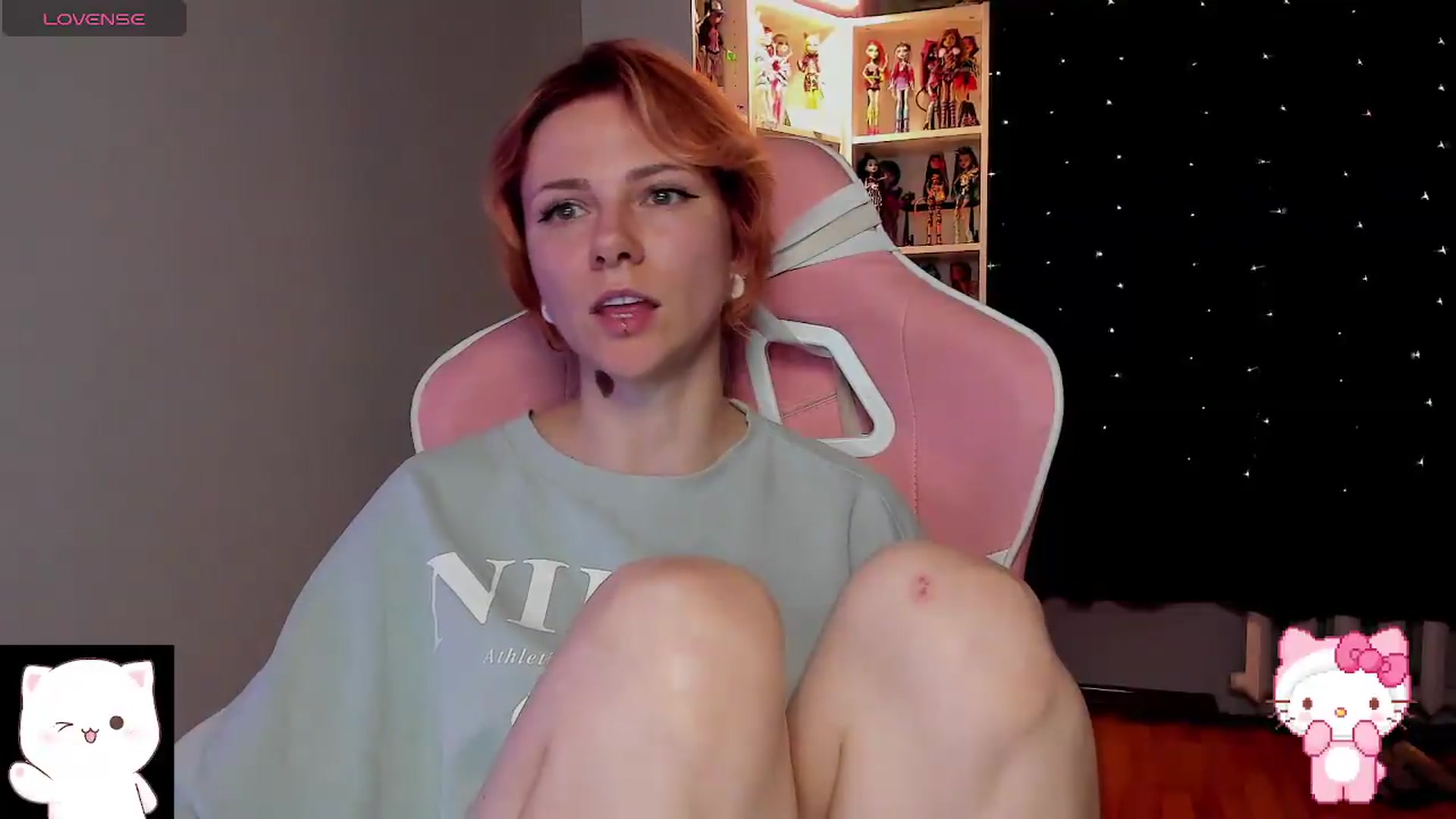 Gallery image thumbnail from meow_espe0n's myfreecams stream on, 09/16/2026, 19:26 image 14 of 20