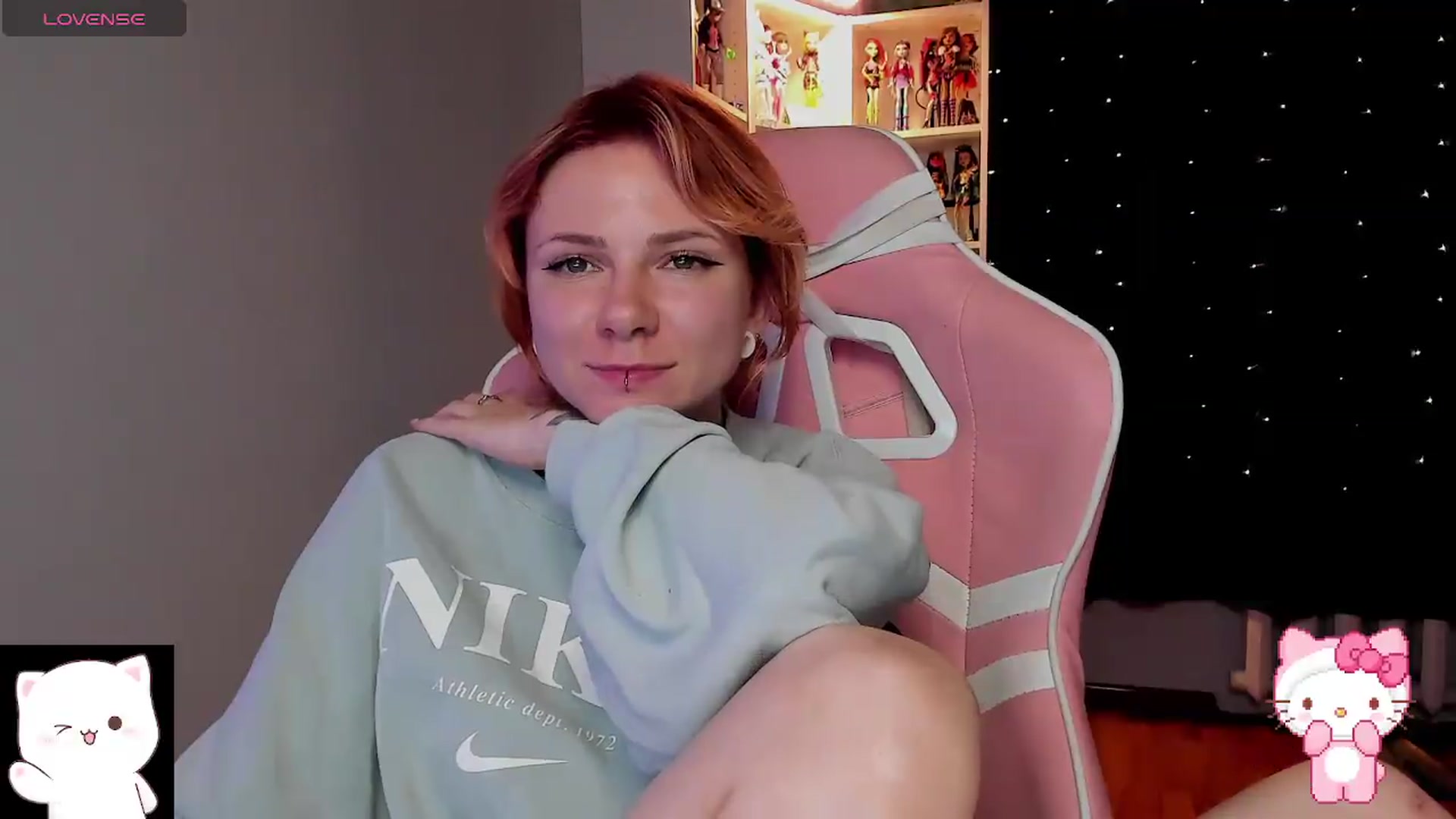 Gallery image thumbnail from meow_espe0n's myfreecams stream on, 09/16/2026, 19:26 image 16 of 20