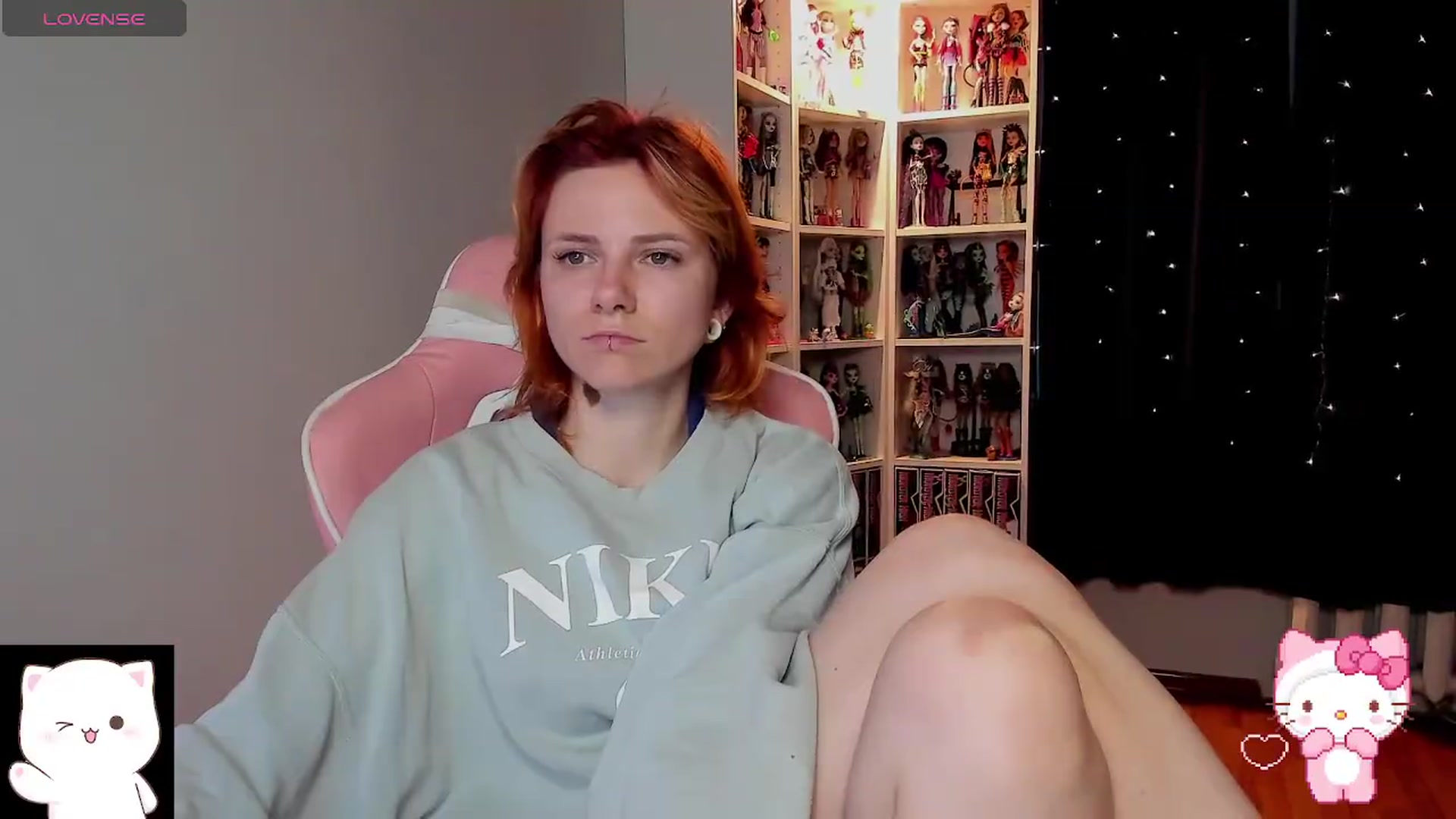 Gallery image thumbnail from meow_espe0n's myfreecams stream on, 09/22/2026, 17:13 image 7 of 20