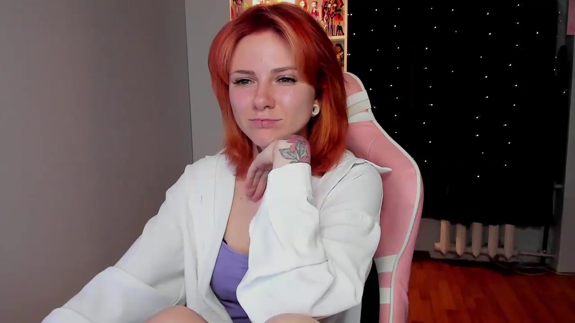 Gallery image thumbnail from meow_espe0n's myfreecams stream on, 09/24/2026, 18:24 image 6 of 20