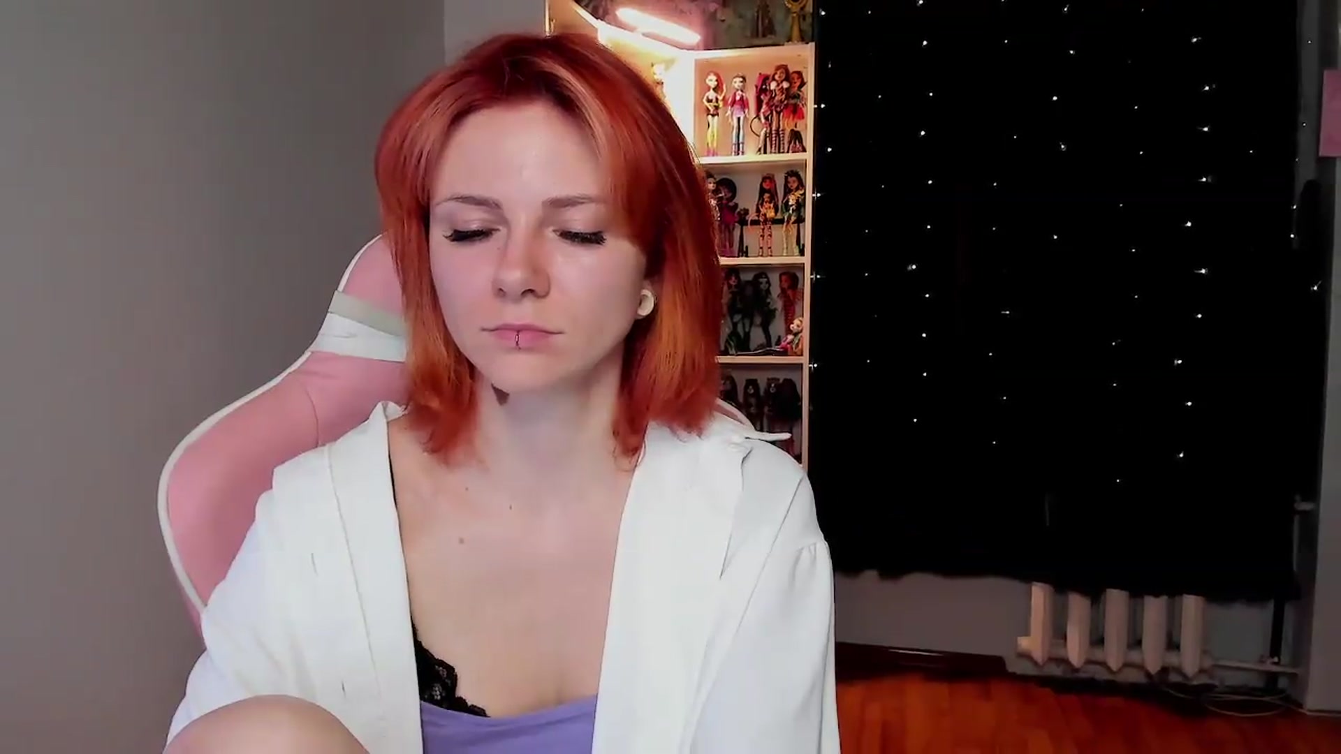 Gallery image thumbnail from meow_espe0n's myfreecams stream on, 09/24/2026, 18:24 image 3 of 20