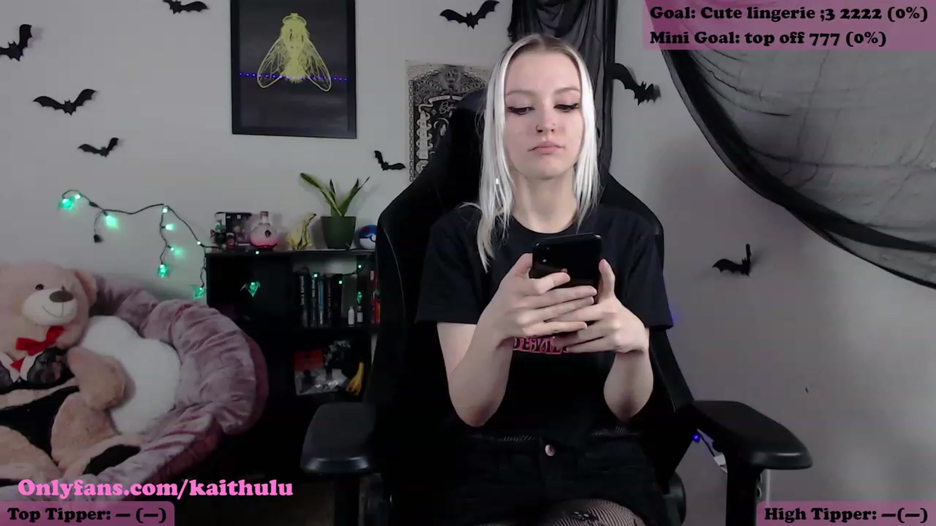 Gallery image thumbnail from meowbids's myfreecams stream on, 11/06/2023, 07:00 image 2 of 20
