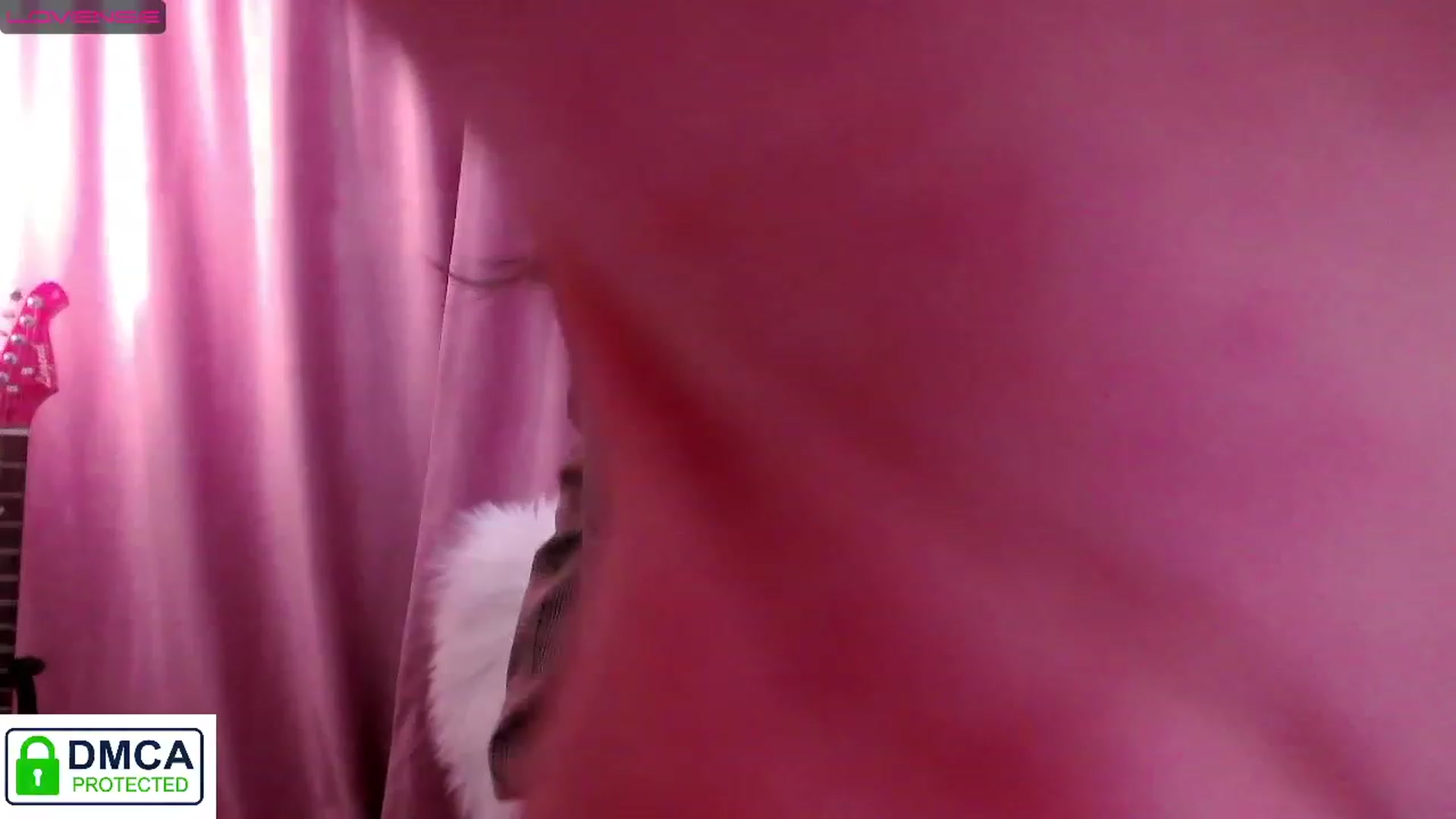 Gallery image thumbnail from meowders's myfreecams stream on, 03/05/2023, 07:09 image 3 of 20