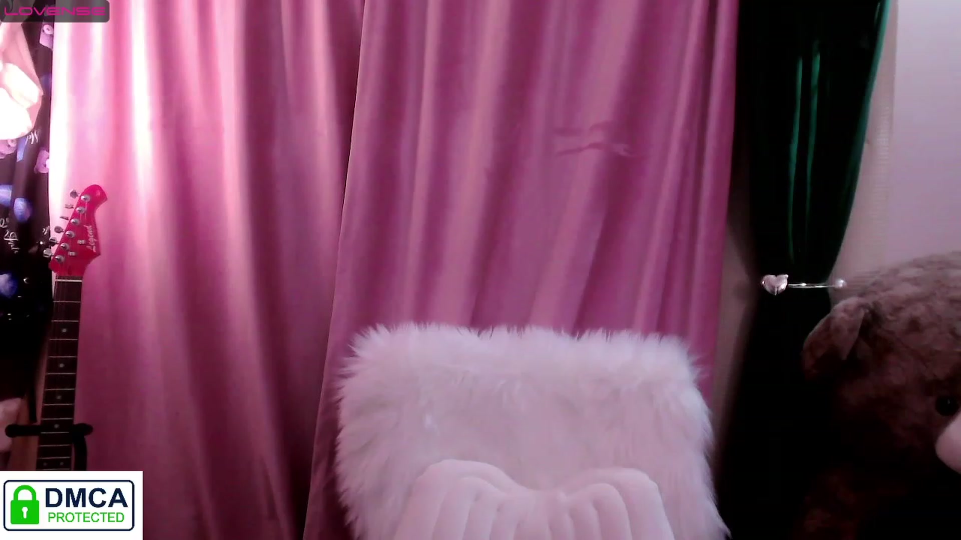 Gallery image thumbnail from meowders's myfreecams stream on, 03/05/2023, 07:09 image 6 of 20