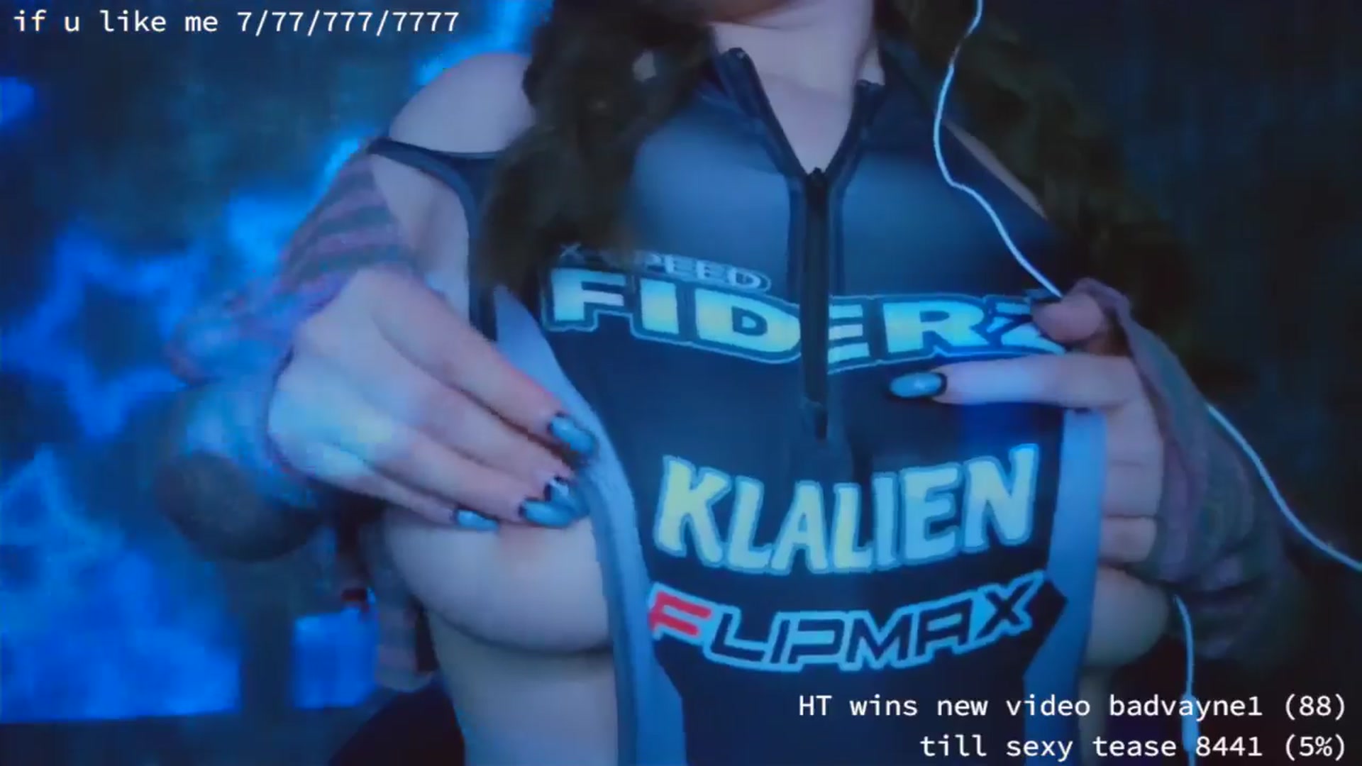 Gallery image thumbnail from meowgical's myfreecams stream on, 07/24/2024, 20:53 image 12 of 20