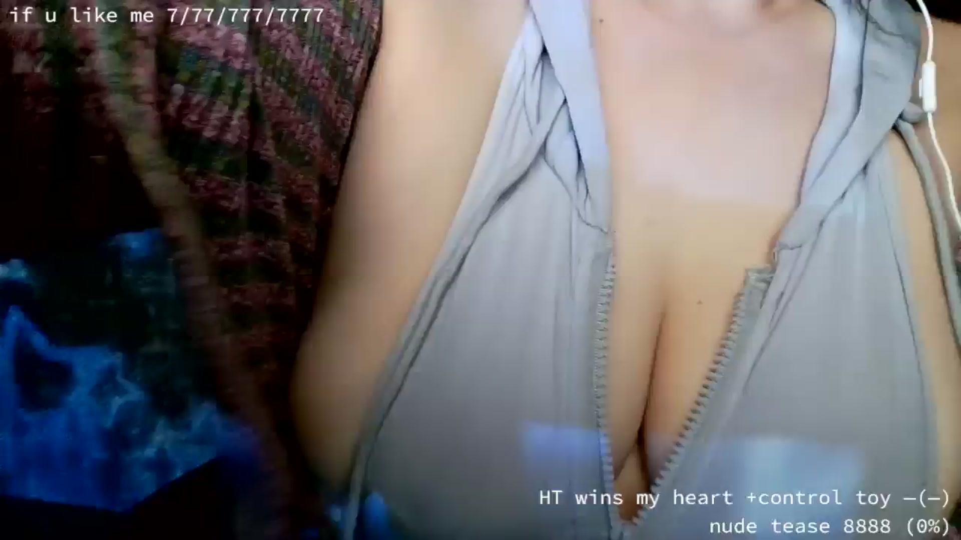 Gallery image thumbnail from meowgical's myfreecams stream on, 07/26/2024, 21:53 image 3 of 20