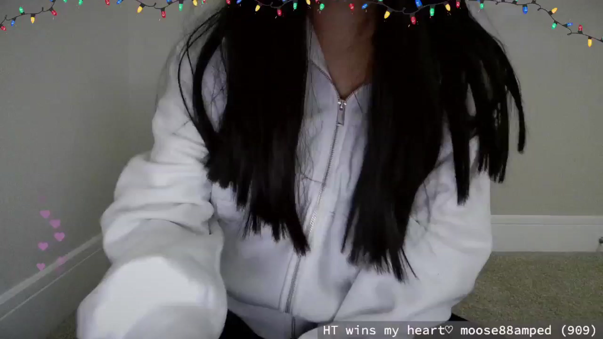 Gallery image thumbnail from meowgical's myfreecams stream on, 12/22/2024, 10:32 image 13 of 20