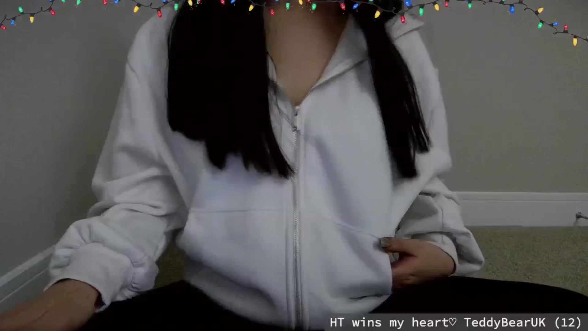 Gallery image thumbnail from meowgical's myfreecams stream on, 12/22/2024, 10:32 image 11 of 20