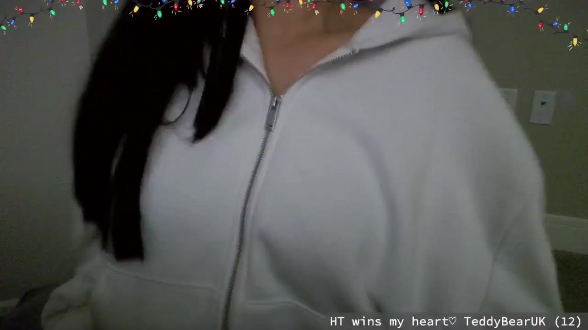 Gallery image thumbnail from meowgical's myfreecams stream on, 12/22/2024, 10:32 image 1 of 20