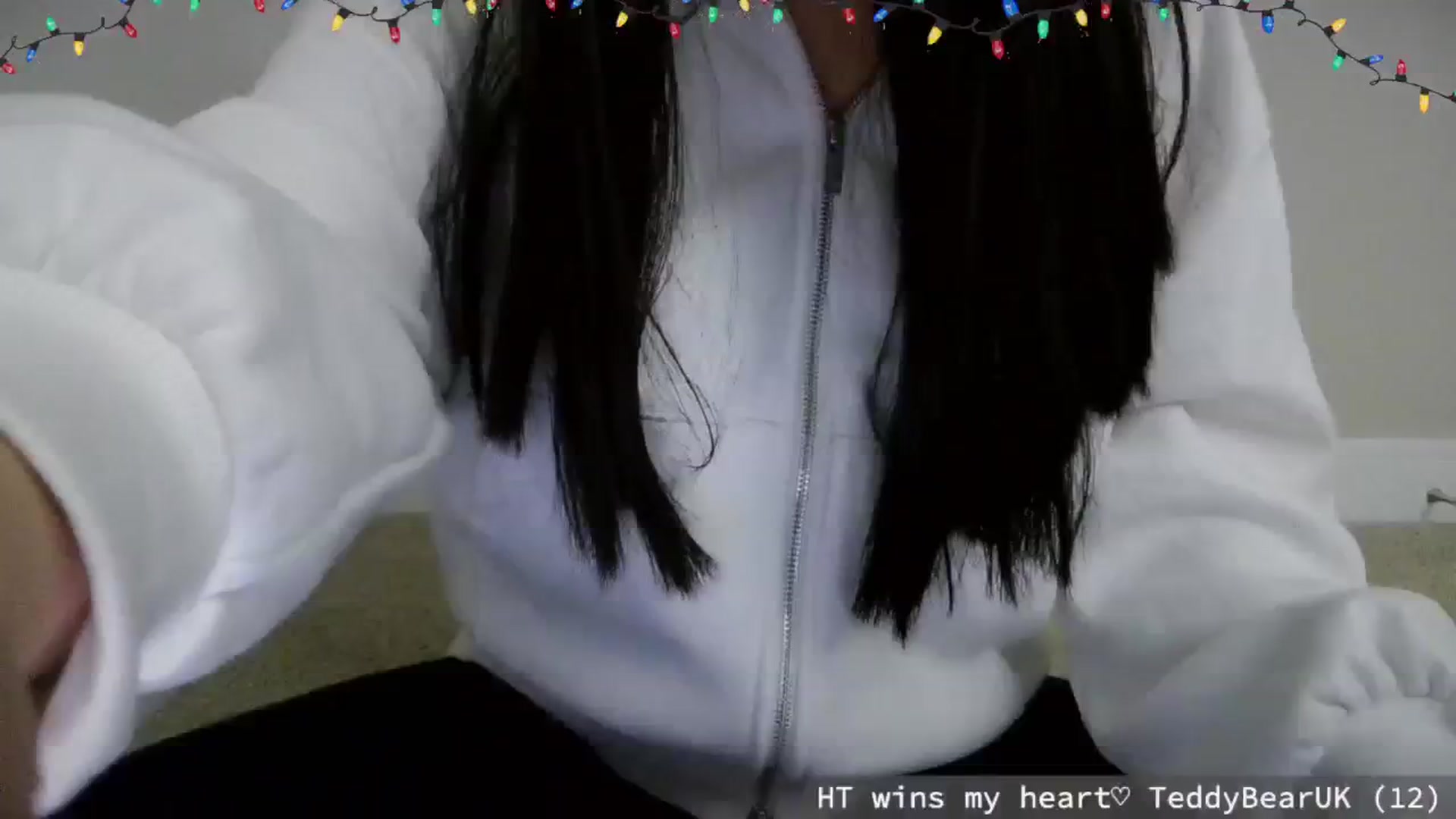 Gallery image thumbnail from meowgical's myfreecams stream on, 12/22/2024, 10:32 image 8 of 20