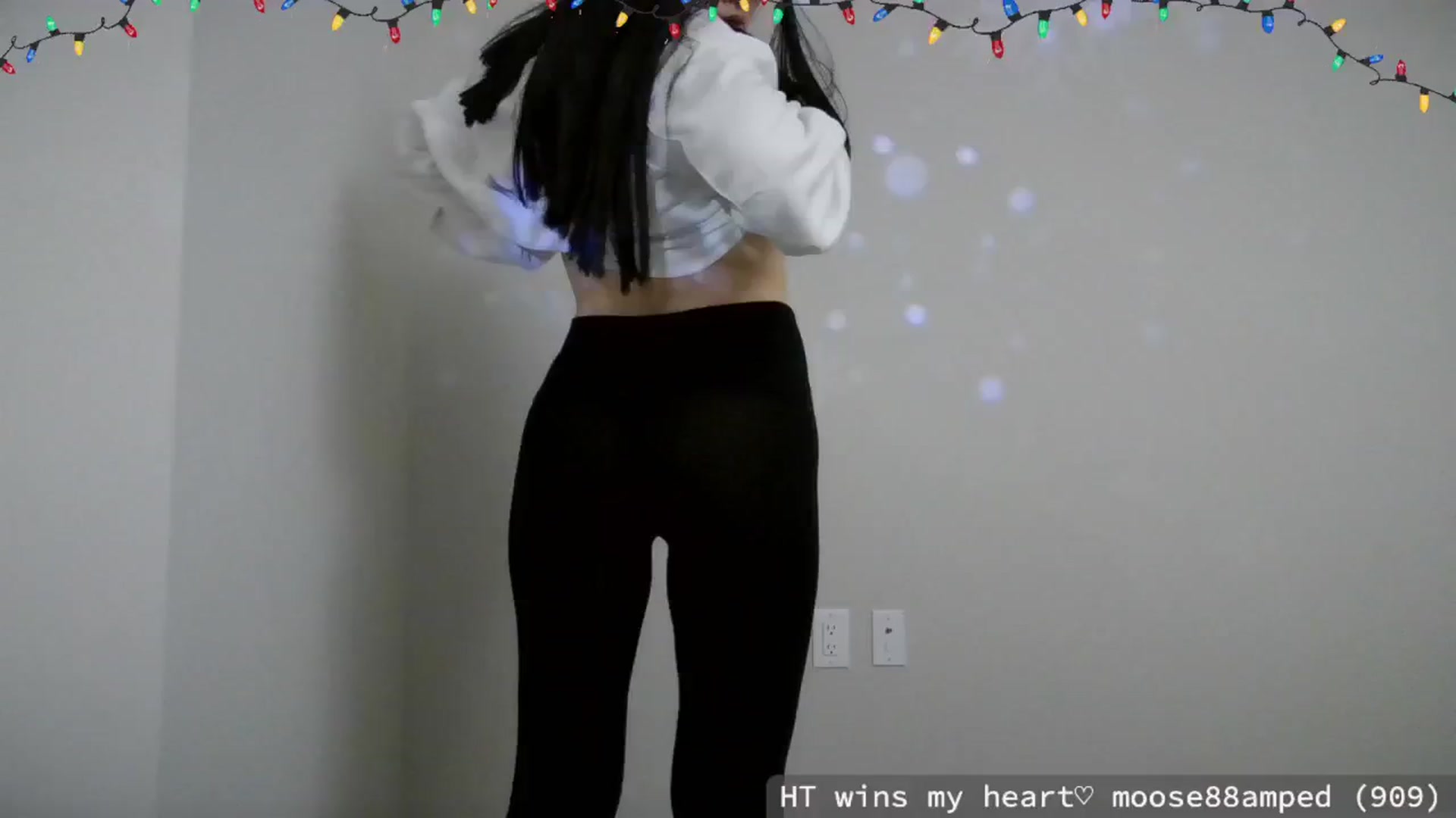 Gallery image thumbnail from meowgical's myfreecams stream on, 12/22/2024, 10:53 image 11 of 20