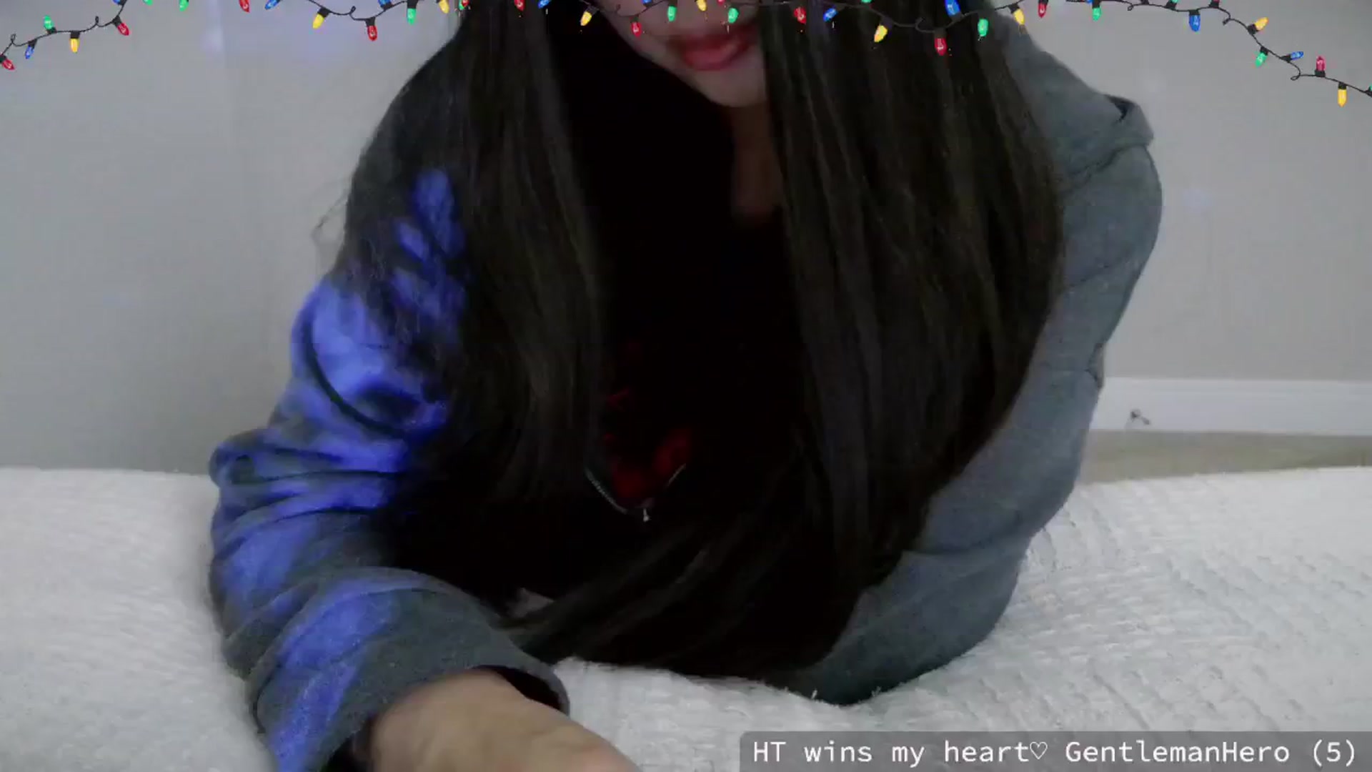 Gallery image thumbnail from meowgical's myfreecams stream on, 12/25/2024, 09:36 image 9 of 20
