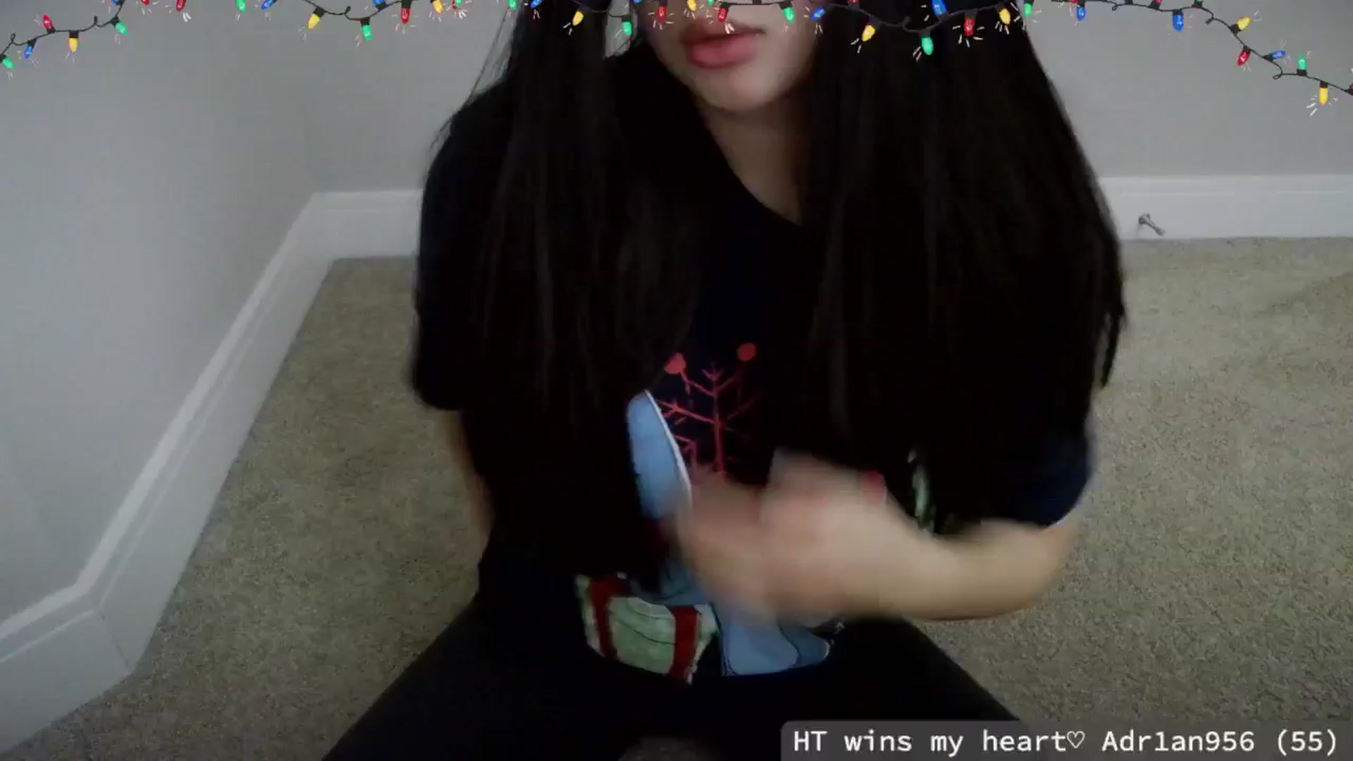 Gallery image thumbnail from meowgical's myfreecams stream on, 12/25/2024, 09:36 image 15 of 20