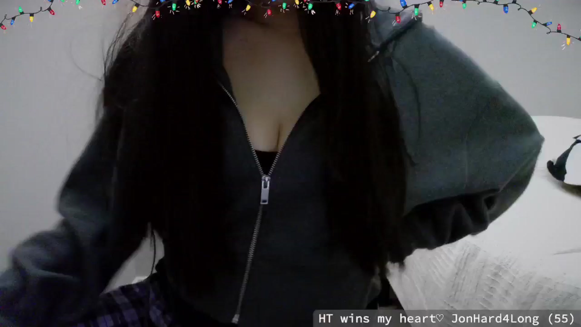 Gallery image thumbnail from meowgical's myfreecams stream on, 12/27/2024, 07:09 image 16 of 20