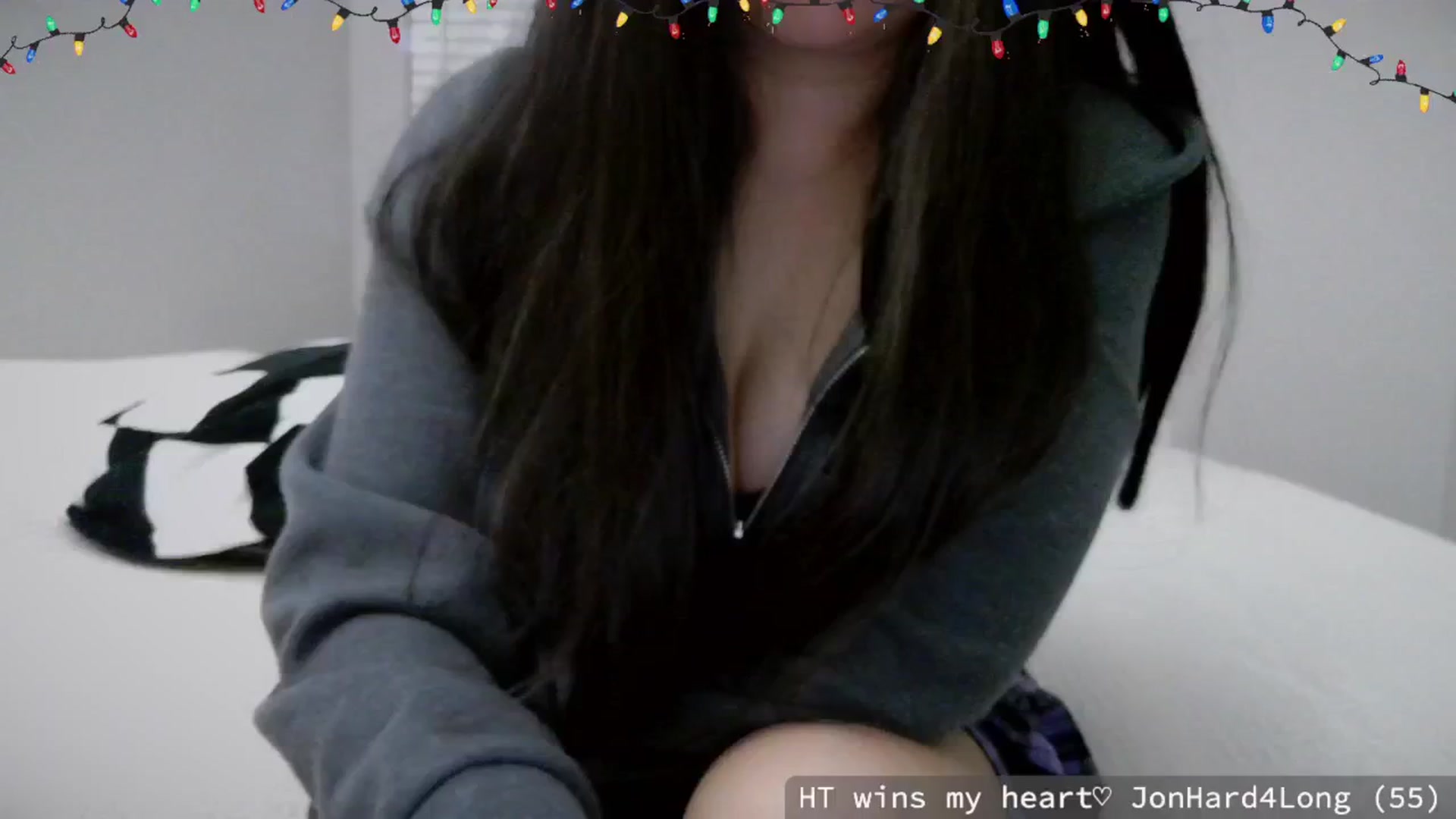 Gallery image thumbnail from meowgical's myfreecams stream on, 12/27/2024, 07:09 image 10 of 20