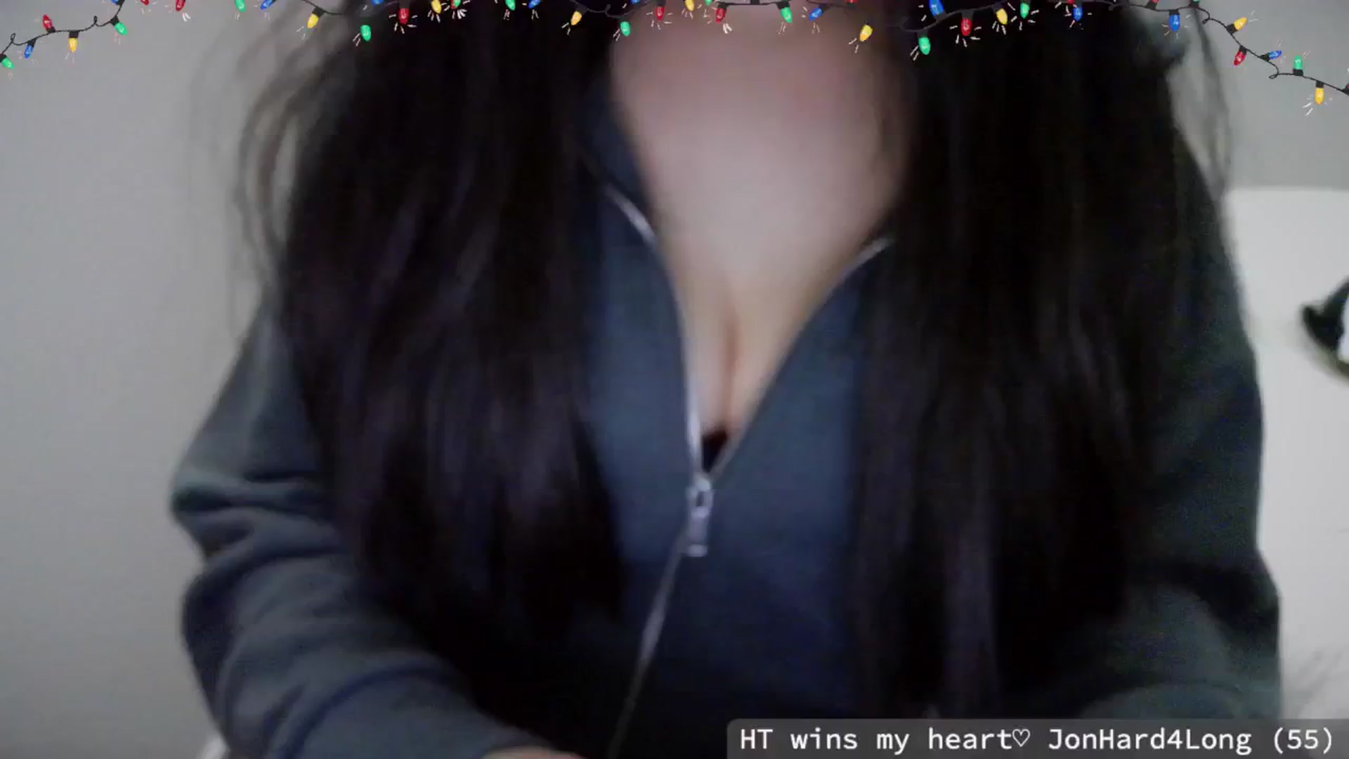 Gallery image thumbnail from meowgical's myfreecams stream on, 12/27/2024, 07:09 image 17 of 20