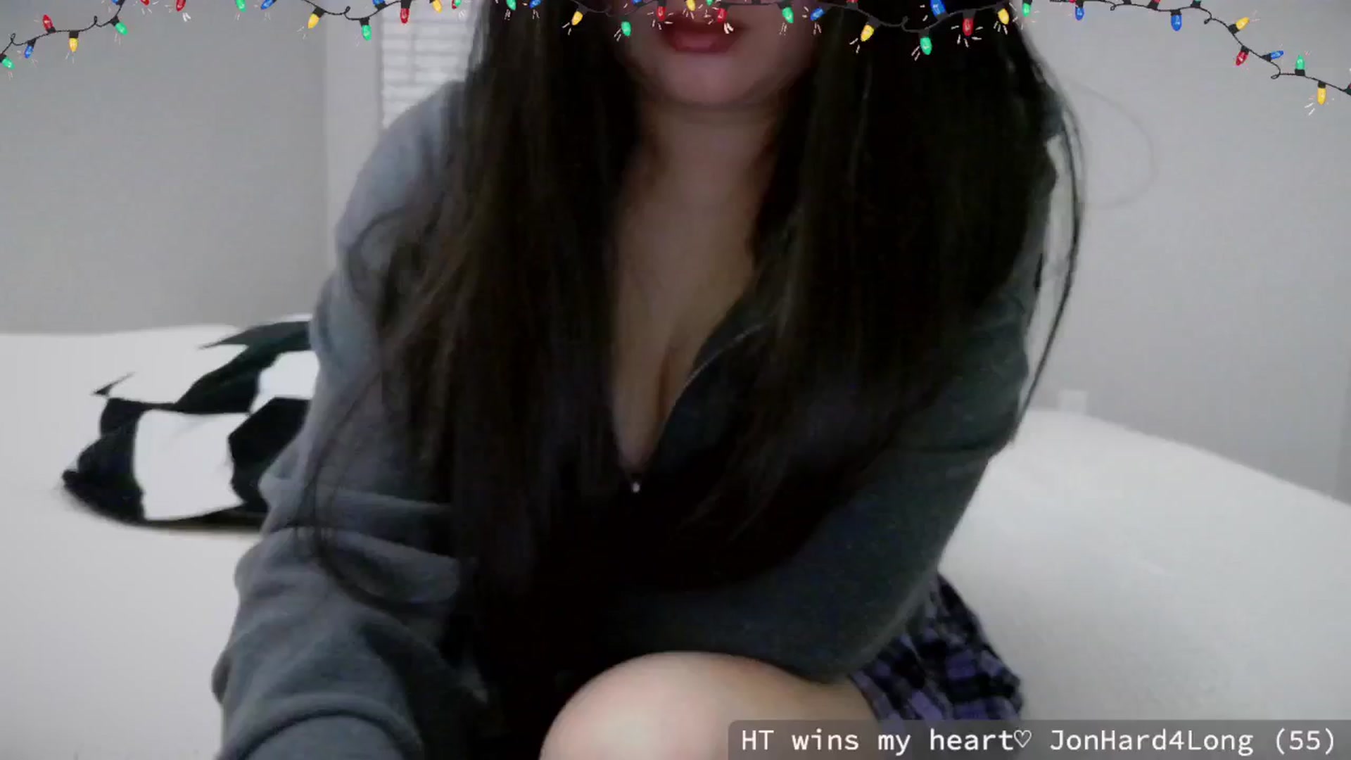 Gallery image thumbnail from meowgical's myfreecams stream on, 12/27/2024, 07:09 image 9 of 20