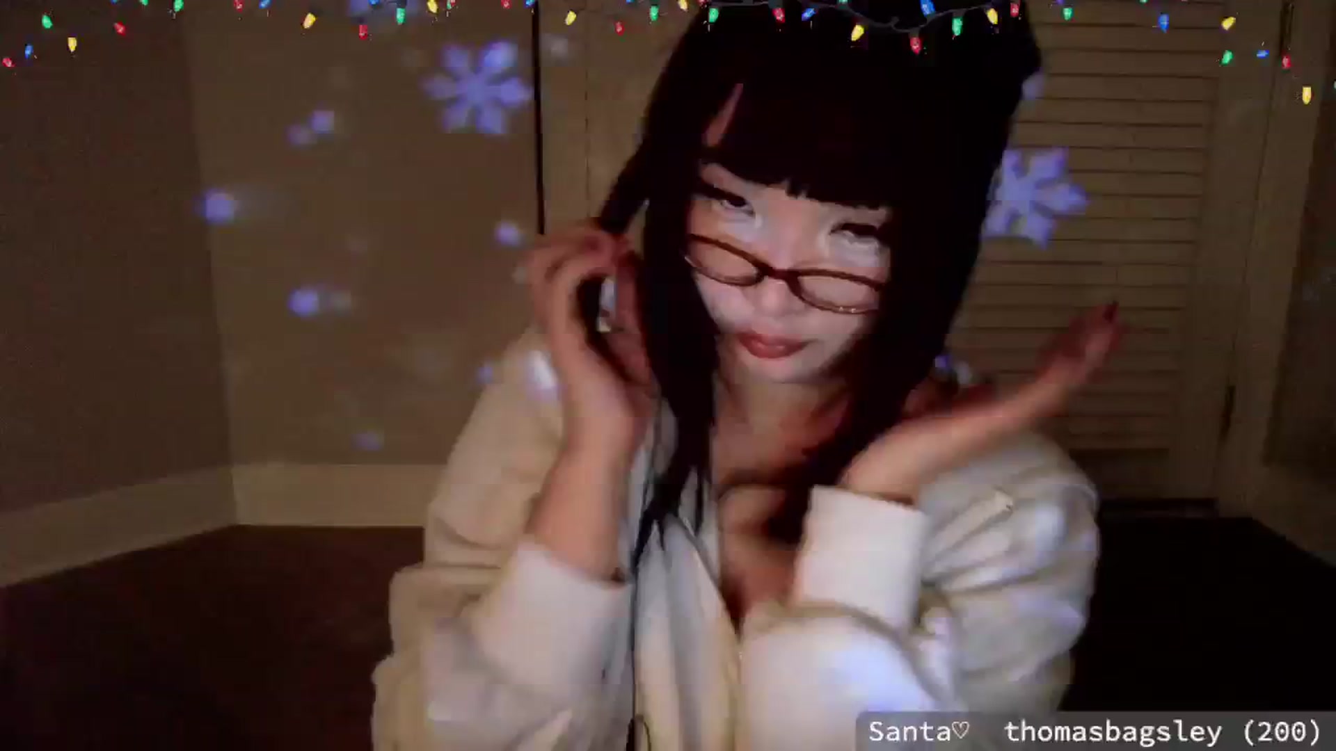 Gallery image thumbnail from meowgical's myfreecams stream on, 12/29/2024, 10:32 image 13 of 20