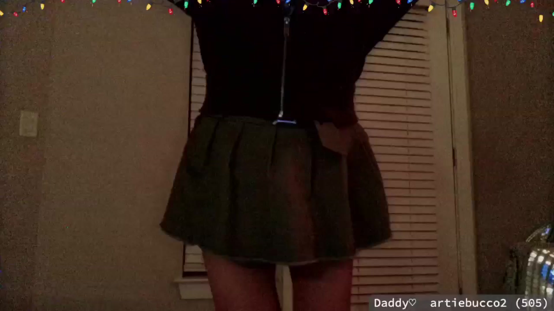 Gallery image thumbnail from meowgical's myfreecams stream on, 01/02/2025, 24:59 image 14 of 20