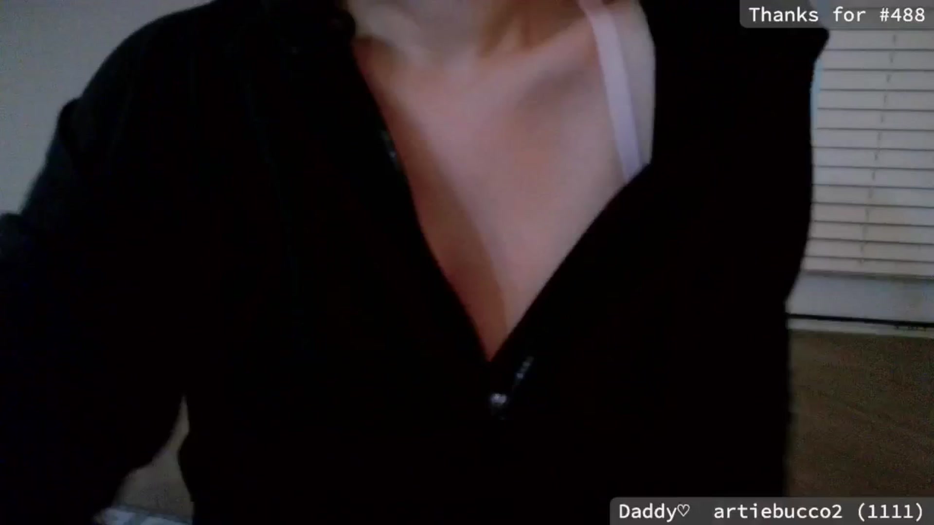 Gallery image thumbnail from meowgical's myfreecams stream on, 01/04/2025, 06:48 image 13 of 20
