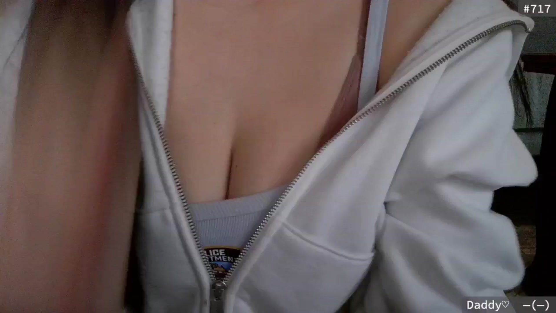 Gallery image thumbnail from meowgical's myfreecams stream on, 01/08/2025, 04:50 image 9 of 20