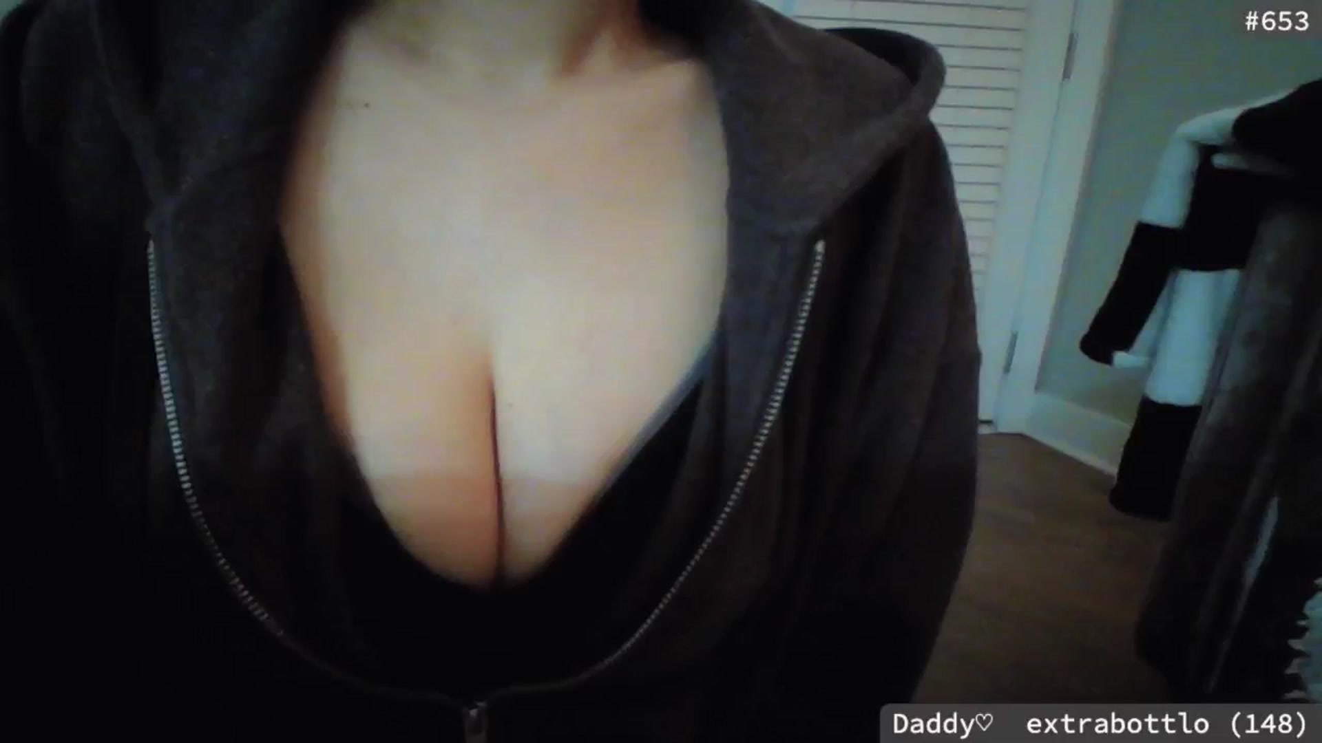 Gallery image thumbnail from meowgical's myfreecams stream on, 01/13/2025, 05:41 image 4 of 20