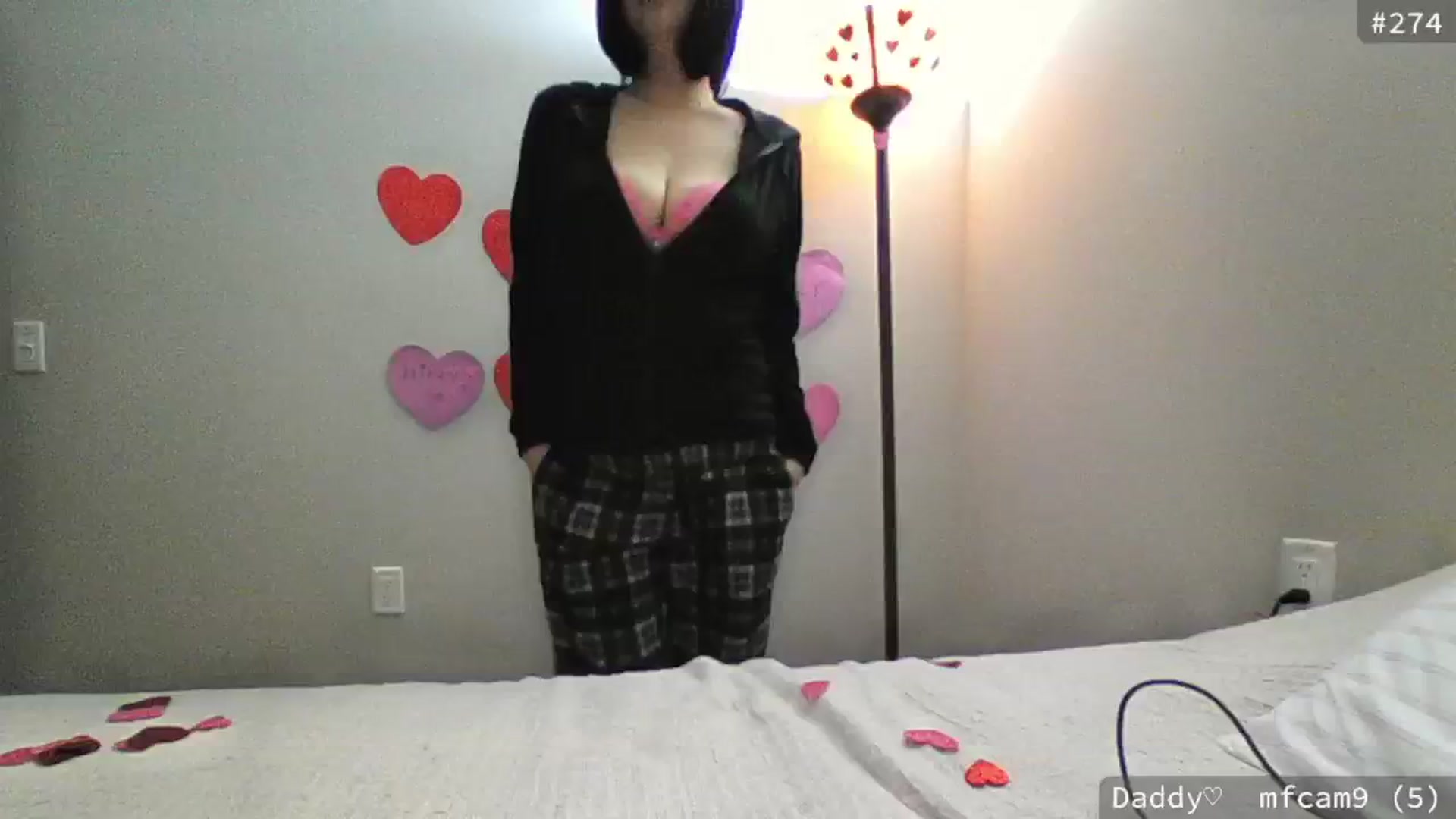 Gallery image thumbnail from meowgical's myfreecams stream on, 01/21/2025, 03:16 image 3 of 20