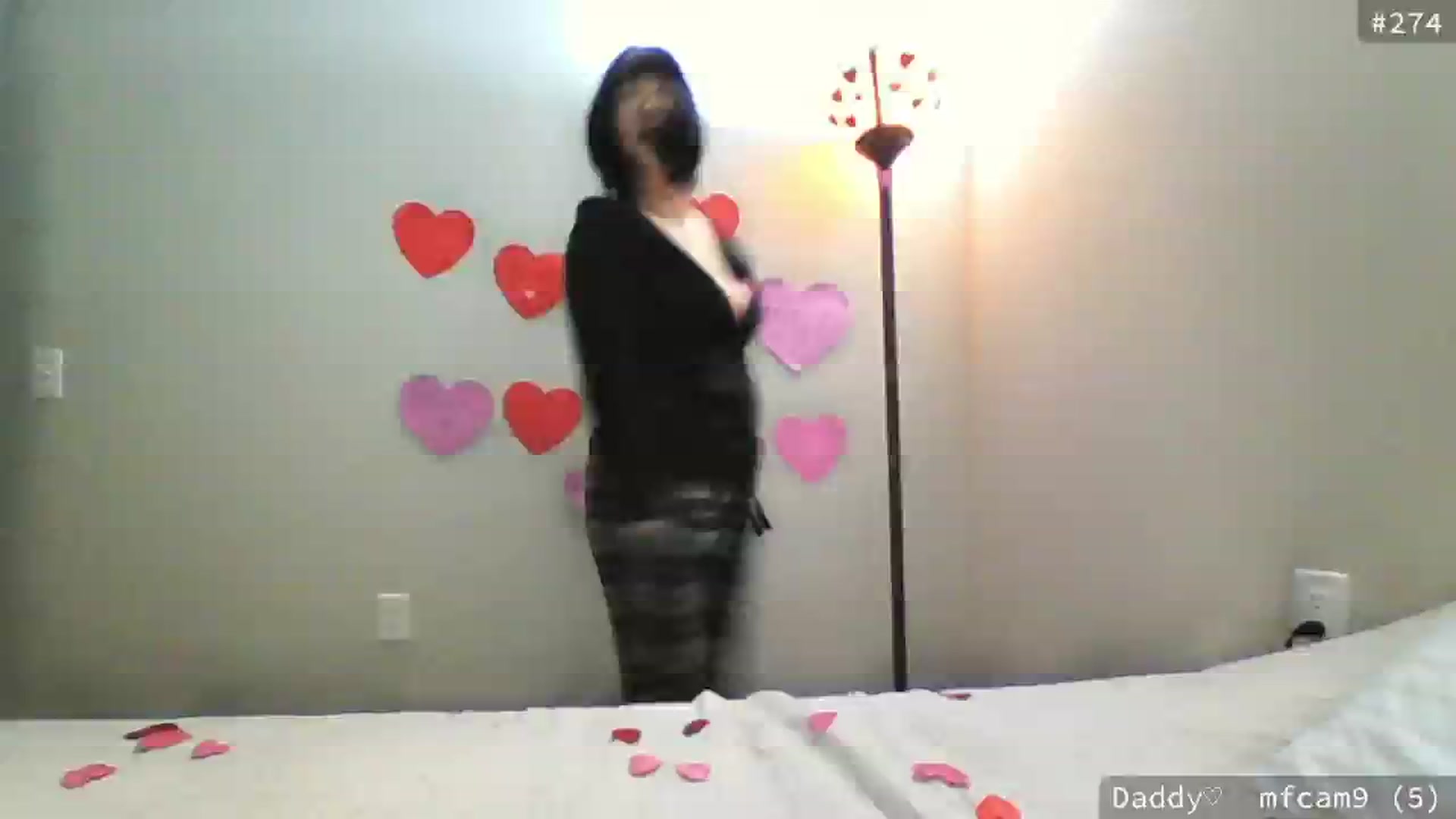 Gallery image thumbnail from meowgical's myfreecams stream on, 01/21/2025, 03:16 image 17 of 20