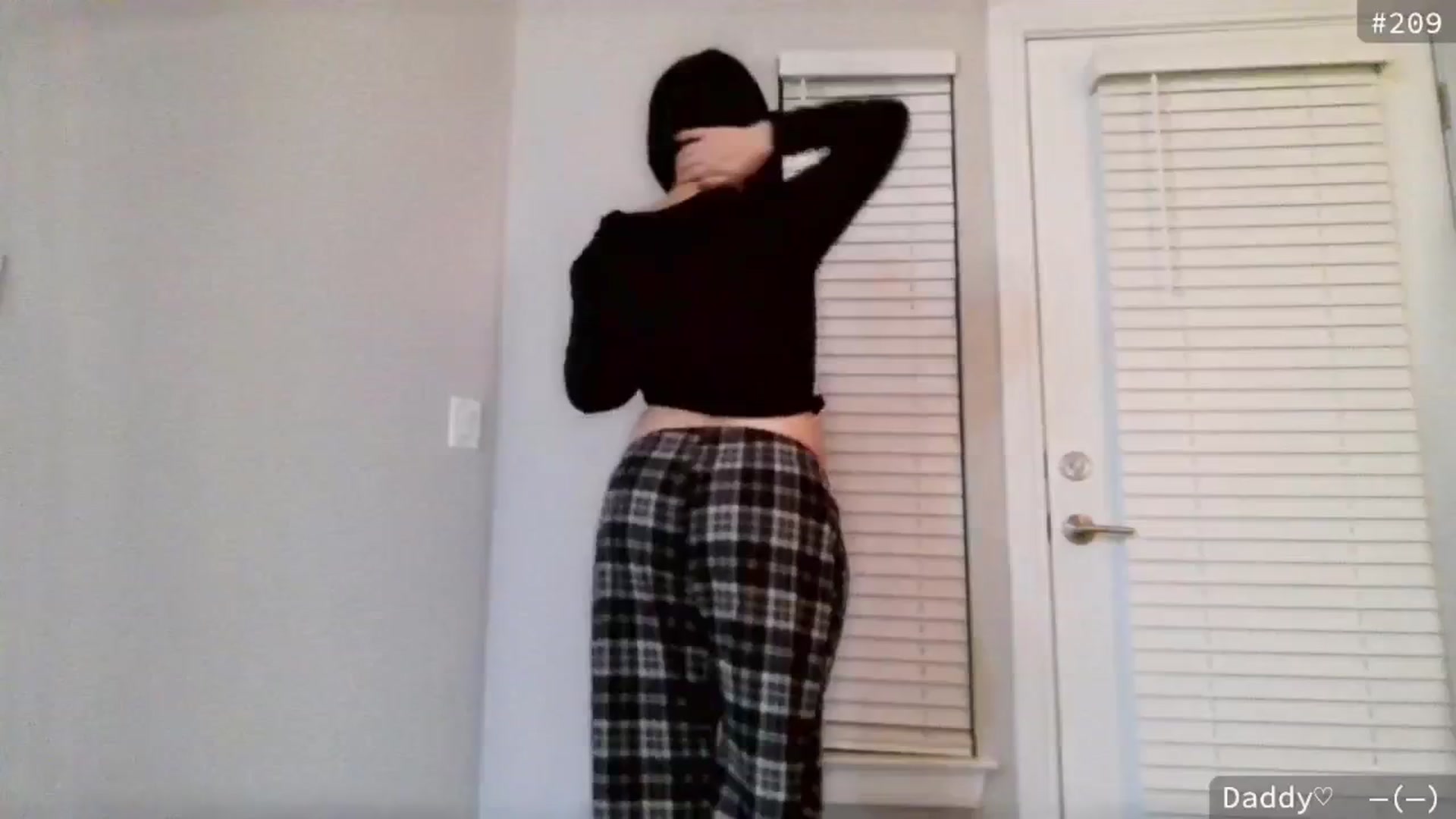 Gallery image thumbnail from meowgical's myfreecams stream on, 01/26/2025, 05:03 image 6 of 20