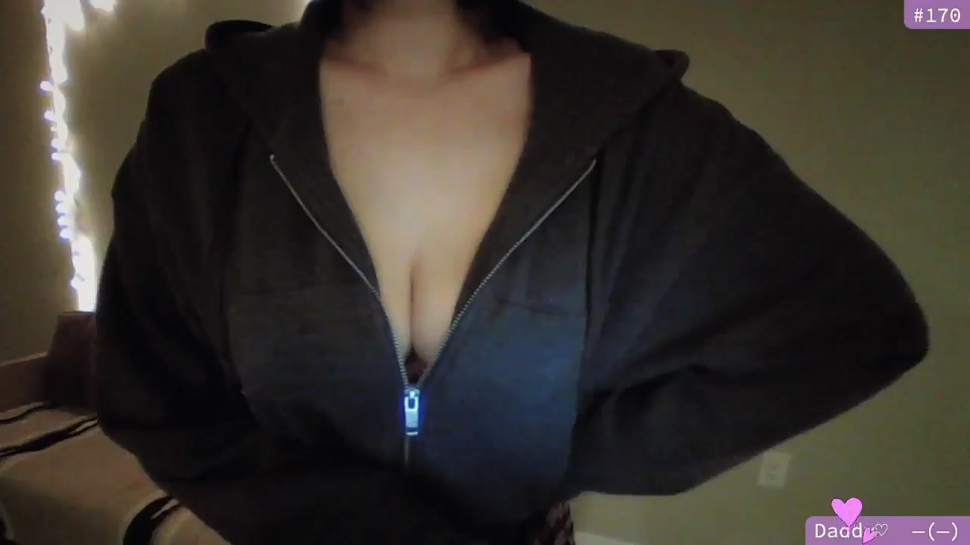 Gallery image thumbnail from meowgical's myfreecams stream on, 01/30/2025, 05:43 image 7 of 20