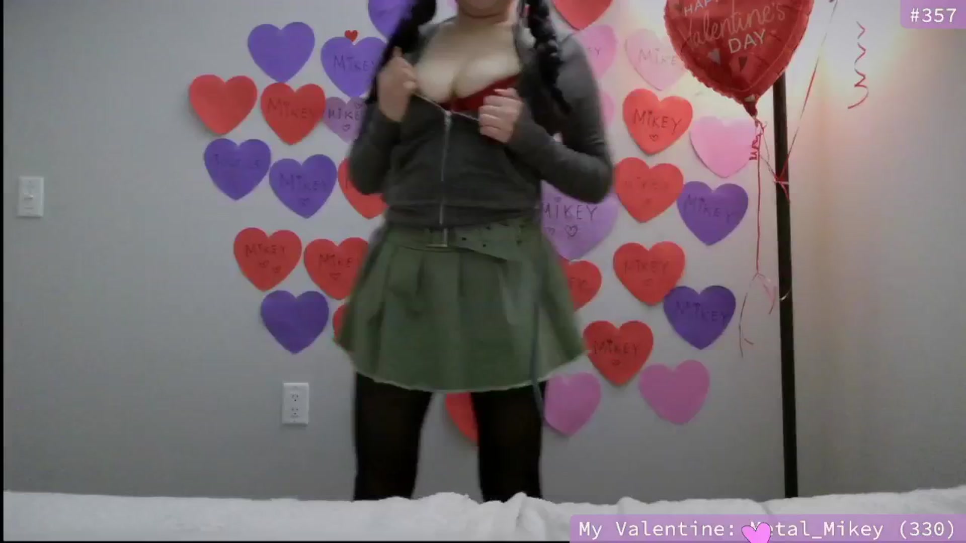 Gallery image thumbnail from meowgical's myfreecams stream on, 02/13/2025, 04:10 image 17 of 20