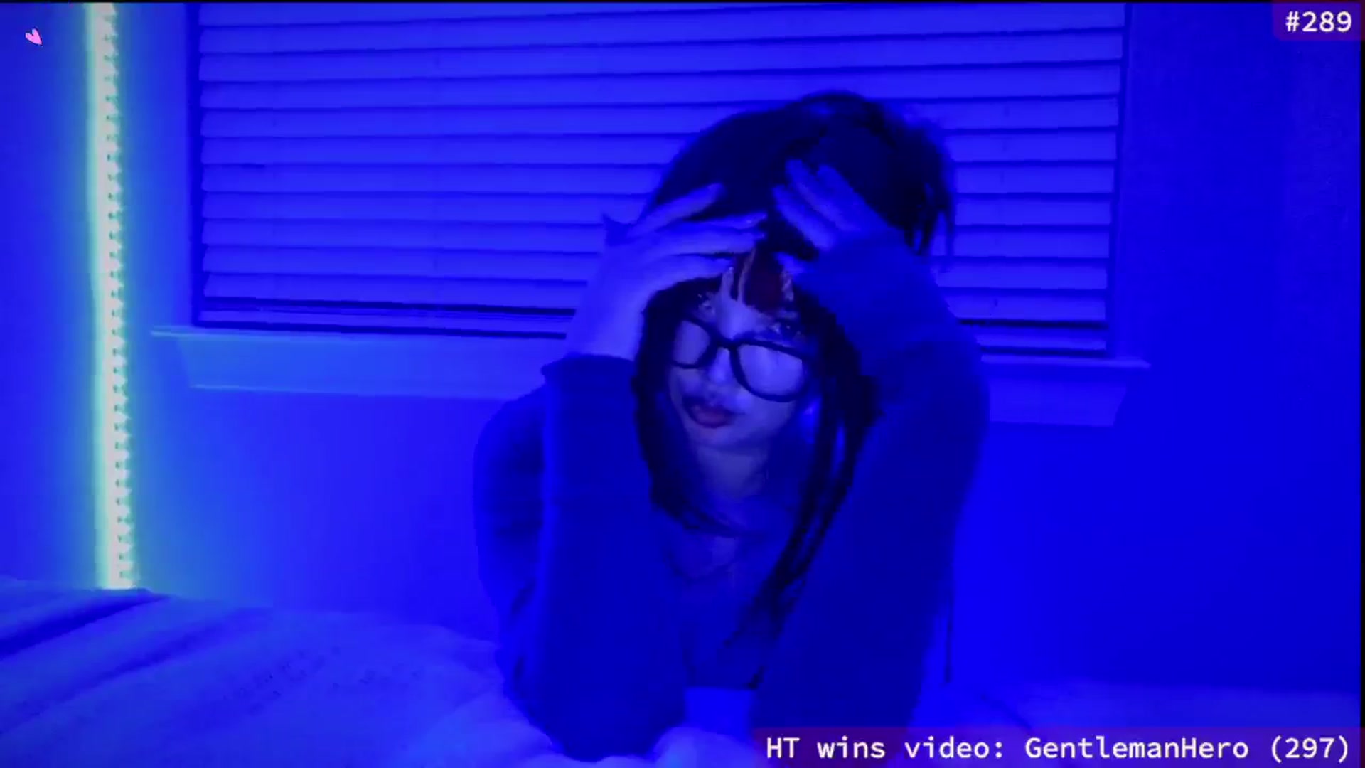 Gallery image thumbnail from meowgical's myfreecams stream on, 02/21/2025, 09:09 image 18 of 20