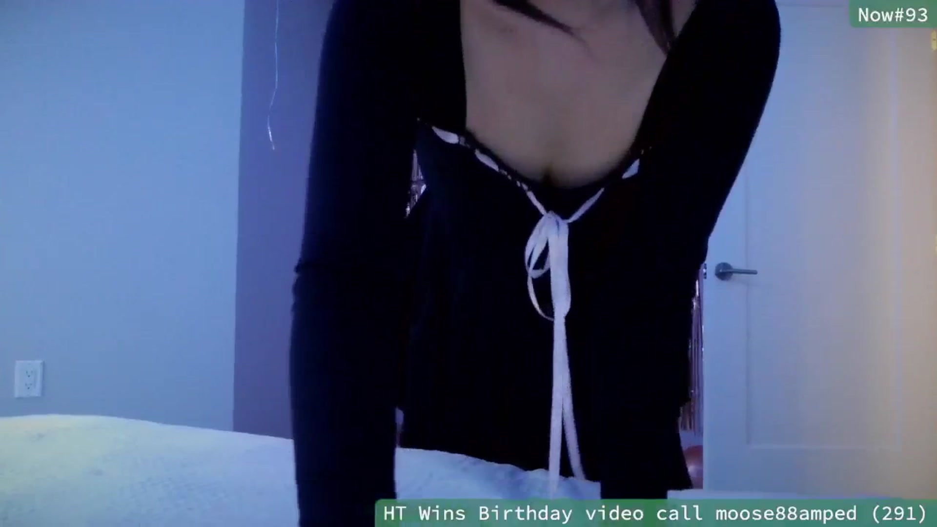 Gallery image thumbnail from meowgical's myfreecams stream on, 03/15/2025, 23:09 image 17 of 20