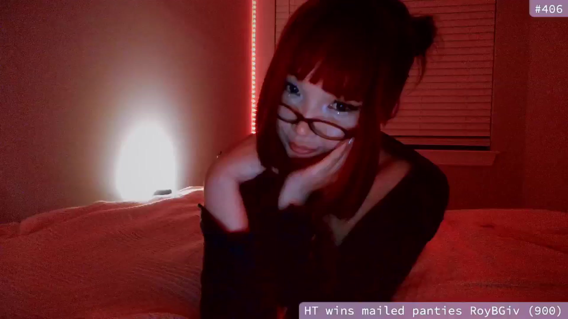 Gallery image thumbnail from meowgical's myfreecams stream on, 05/10/2025, 07:25 image 3 of 20