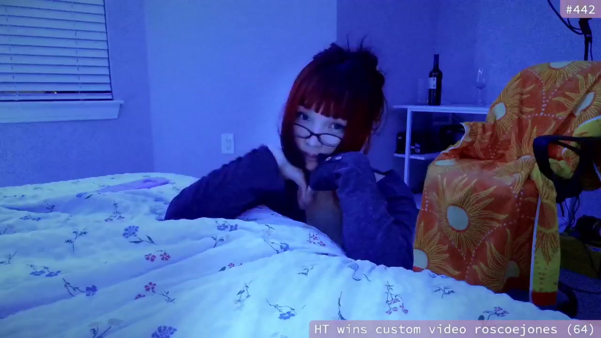 Gallery image thumbnail from meowgical's myfreecams stream on, 05/17/2025, 07:26 image 10 of 20